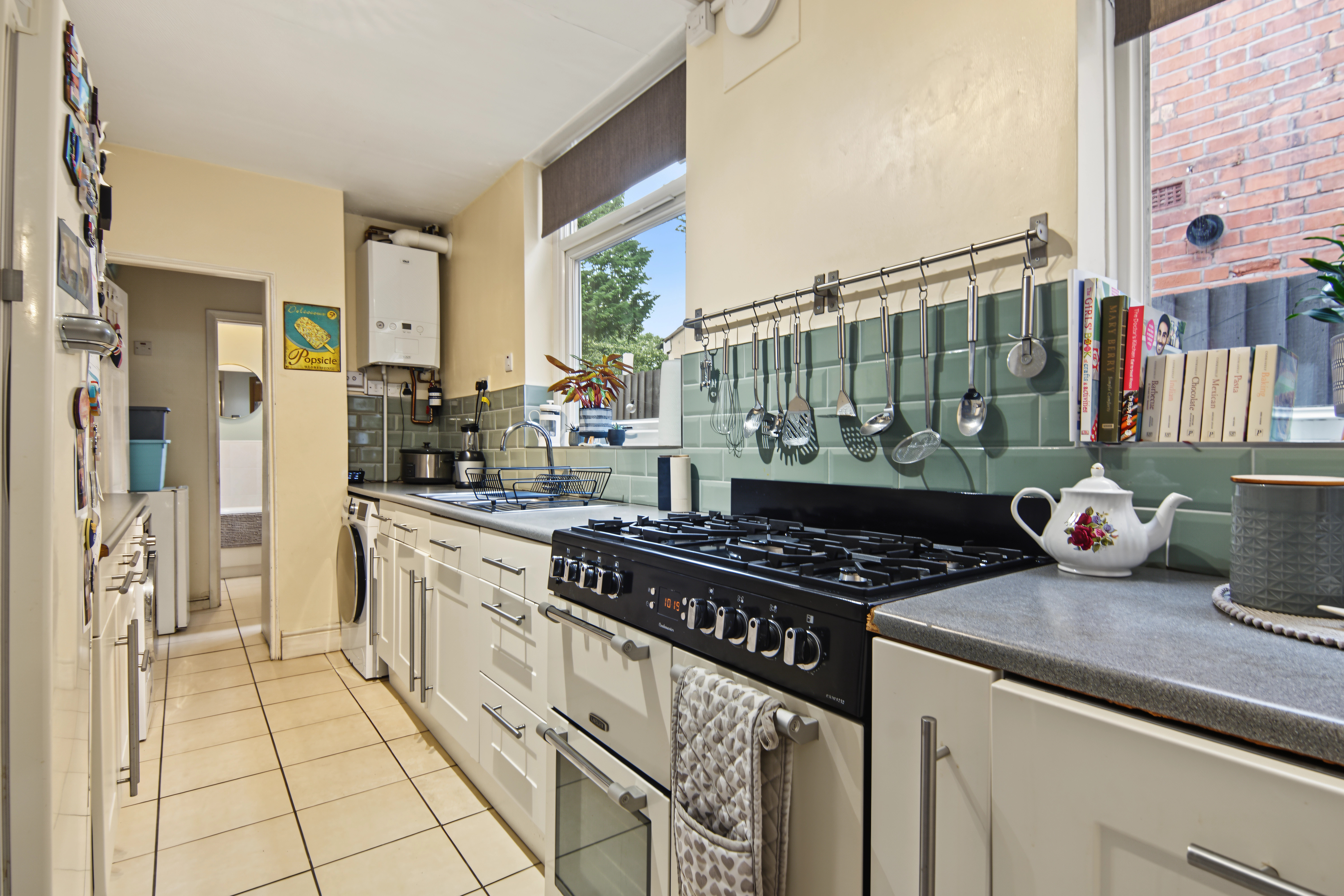 3 bedroom terraced house for sale, Lily Road, Birmingham, B26, photo 3