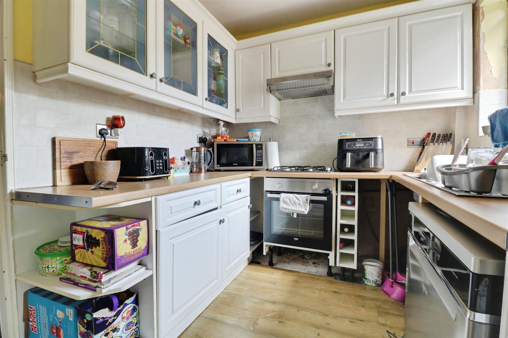 3 bedroom house for sale, Dean Hollow, Stoke-On-Trent, ST7, photo 5