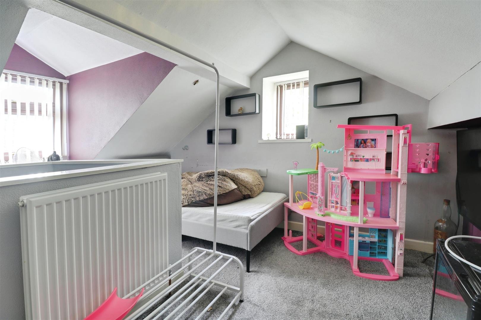 3 bedroom house for sale, Dean Hollow, Stoke-On-Trent, ST7, photo 10 of 13