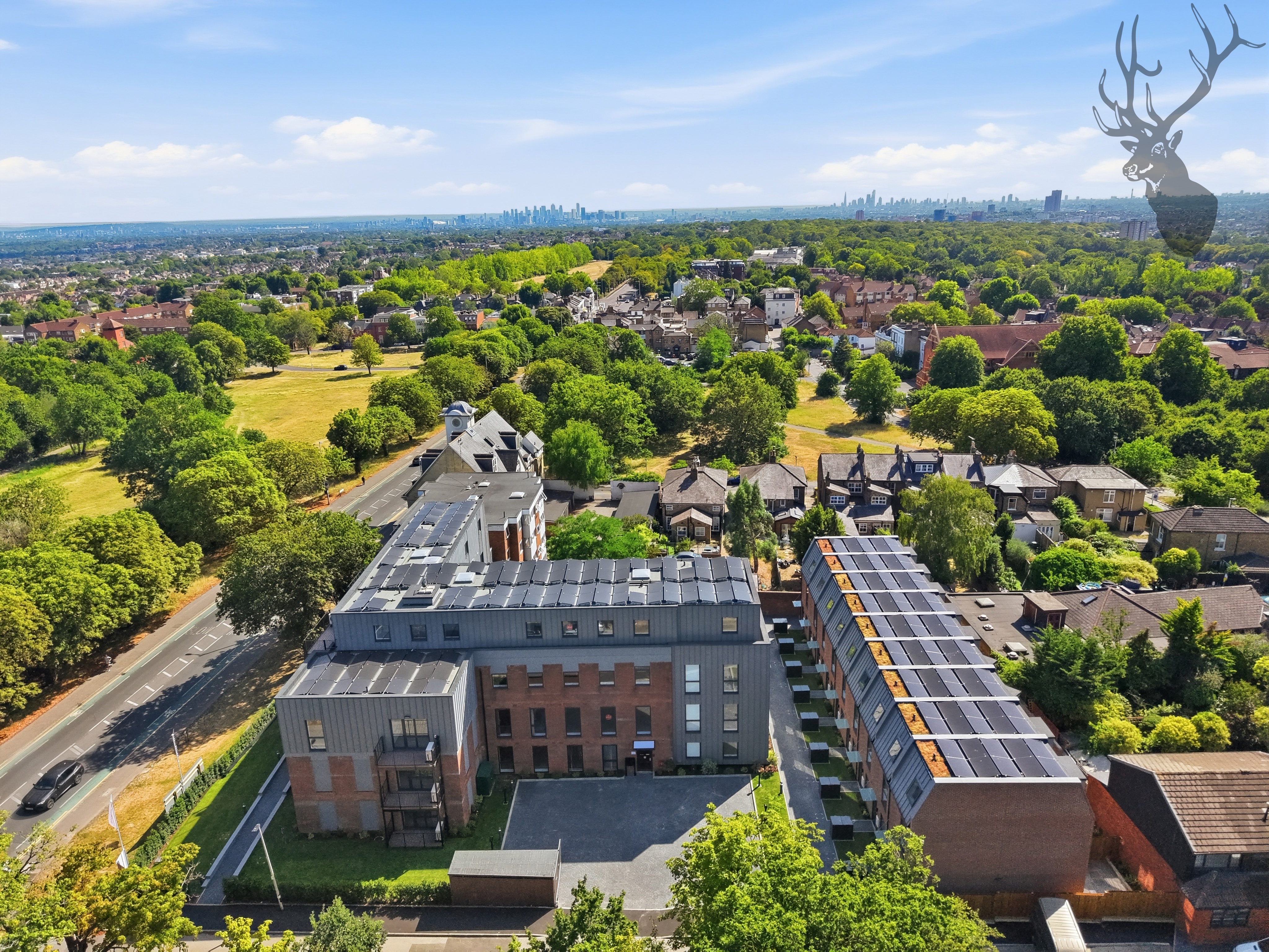 1 bedroom apartment for sale, Sentinel House, Woodford Green, IG8