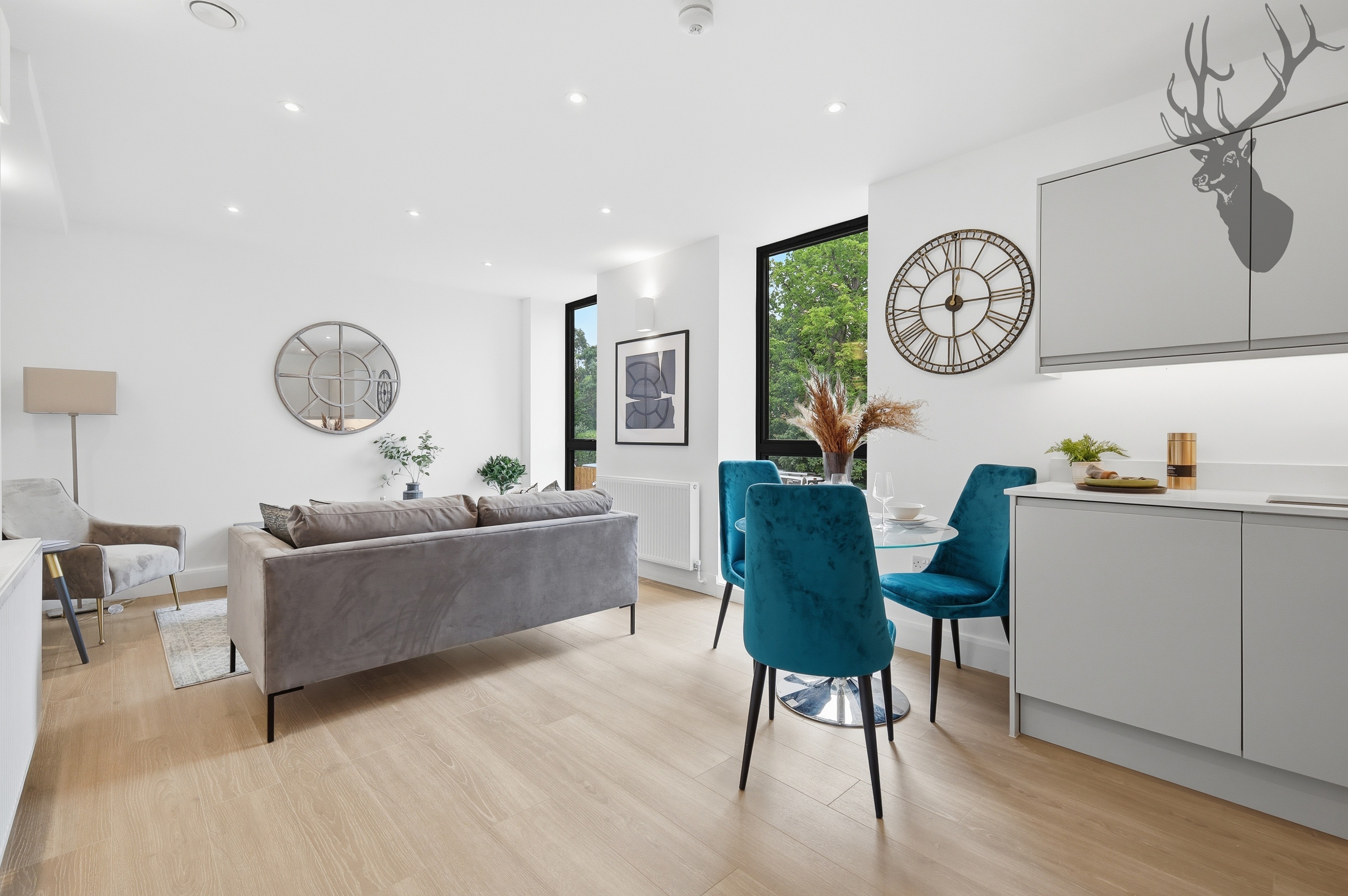 1 bedroom apartment for sale, Sentinel House, Woodford Green, IG8, photo 2
