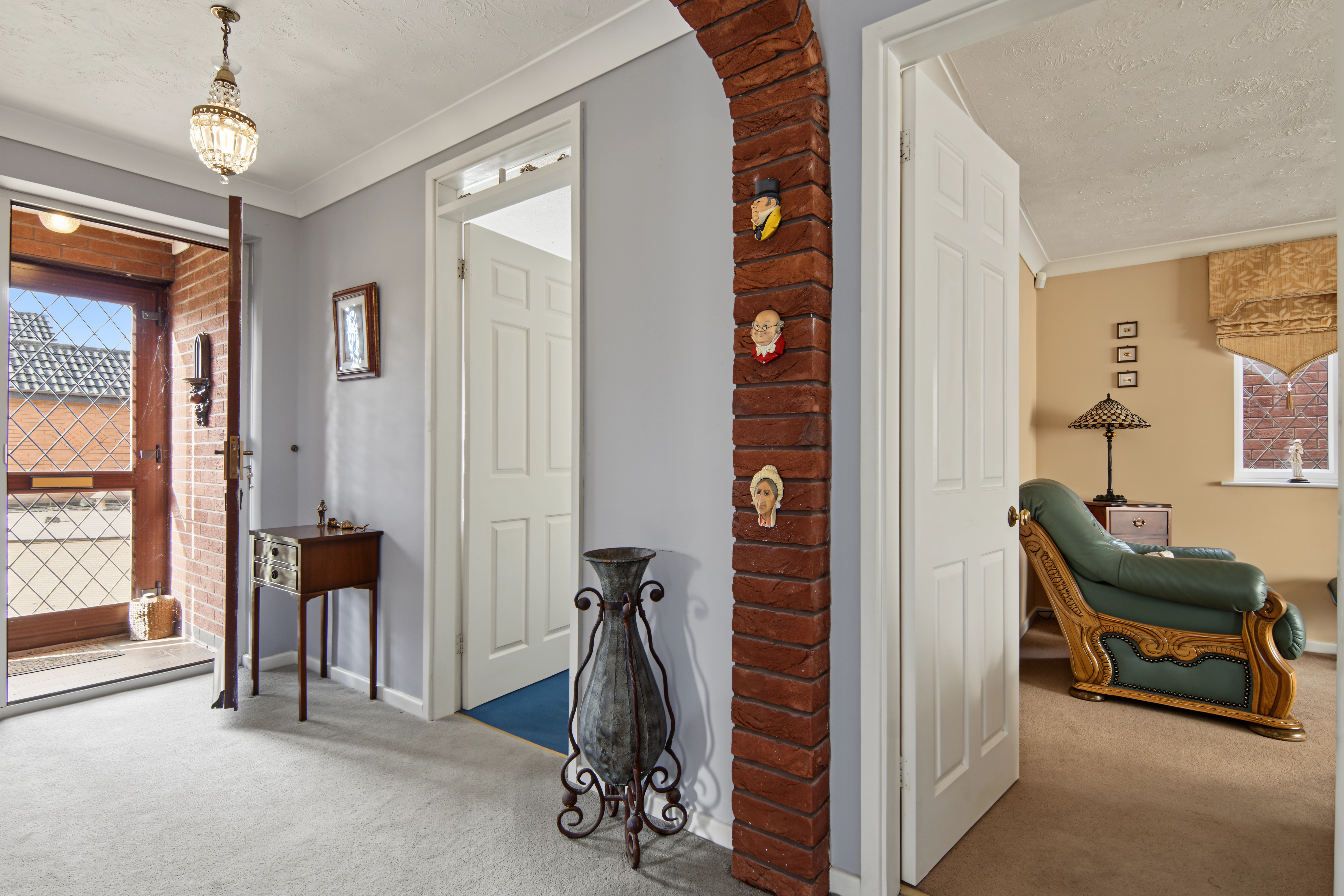 2 bedroom detached bungalow for sale, Norwich Close, Nuneaton, CV11, photo 5
