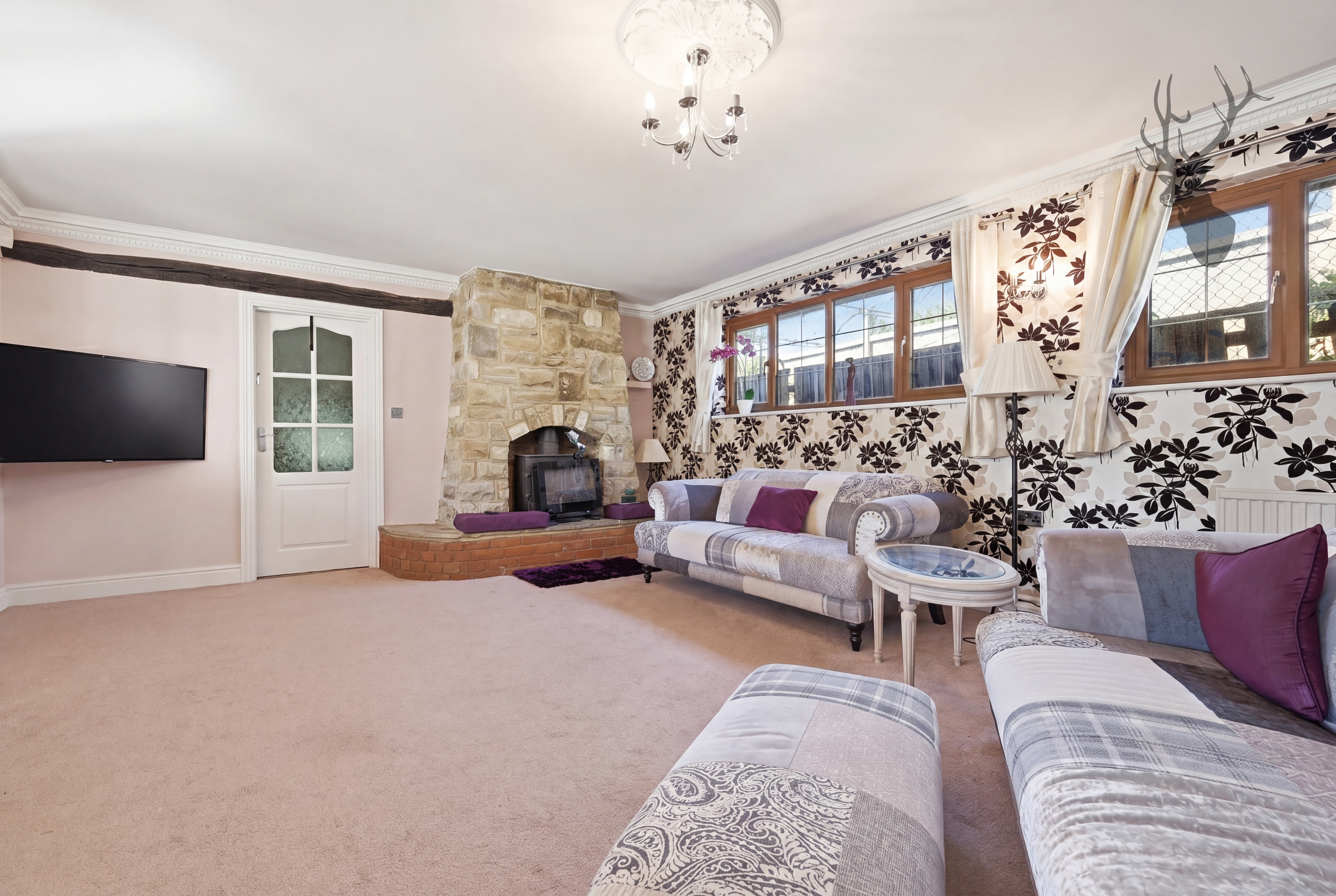 4 bedroom detached bungalow for sale, Lower Bedfords Road, Romford, RM1, photo 17 of 20