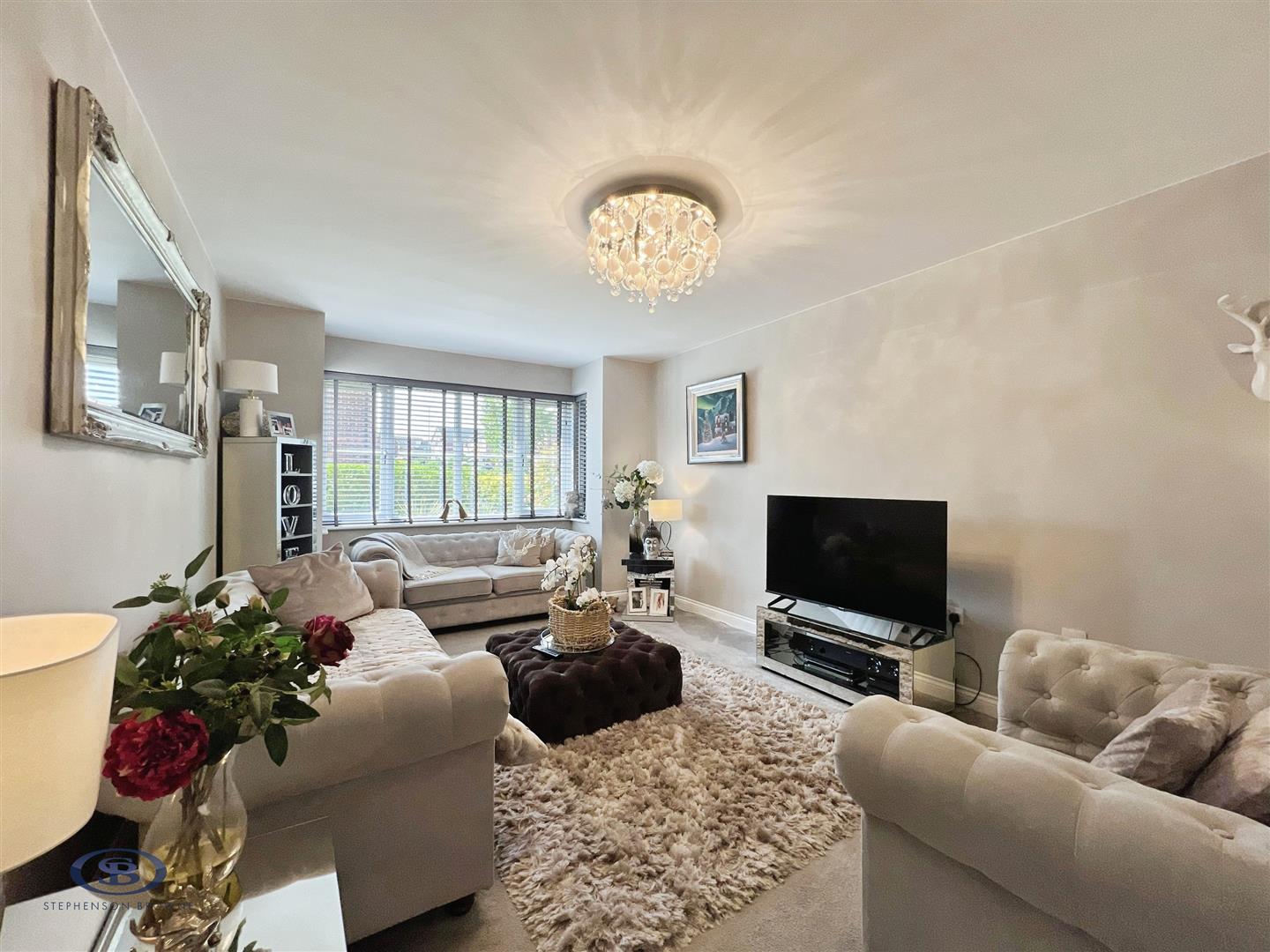 6 bedroom house for sale, Thistle Way, Congleton, CW12, photo 2