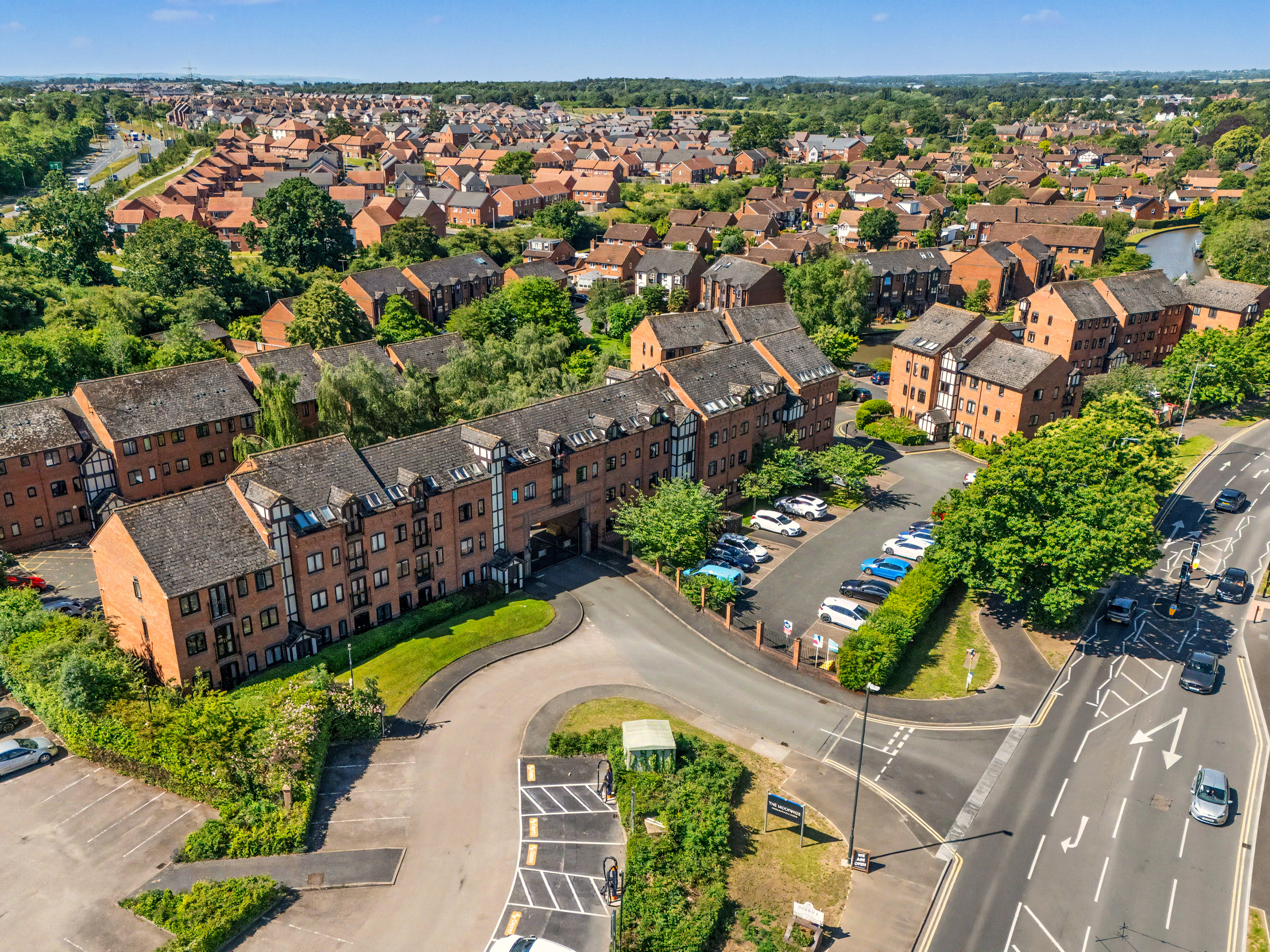 2 bedroom flat for sale, Gatehouse The Moorings, Leamington Spa, CV31