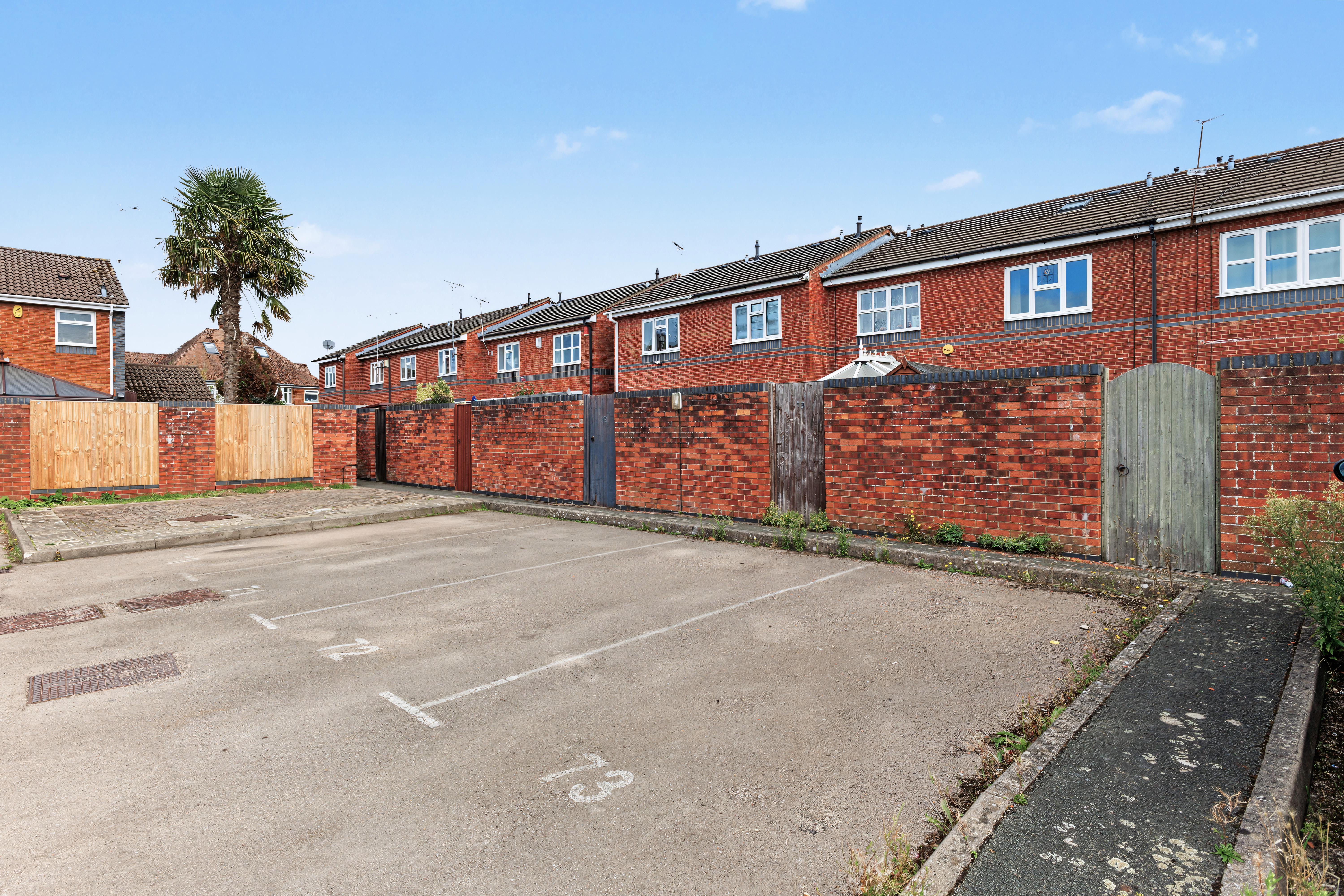 2 bedroom terraced house for sale, Briar Close, Evesham, WR11