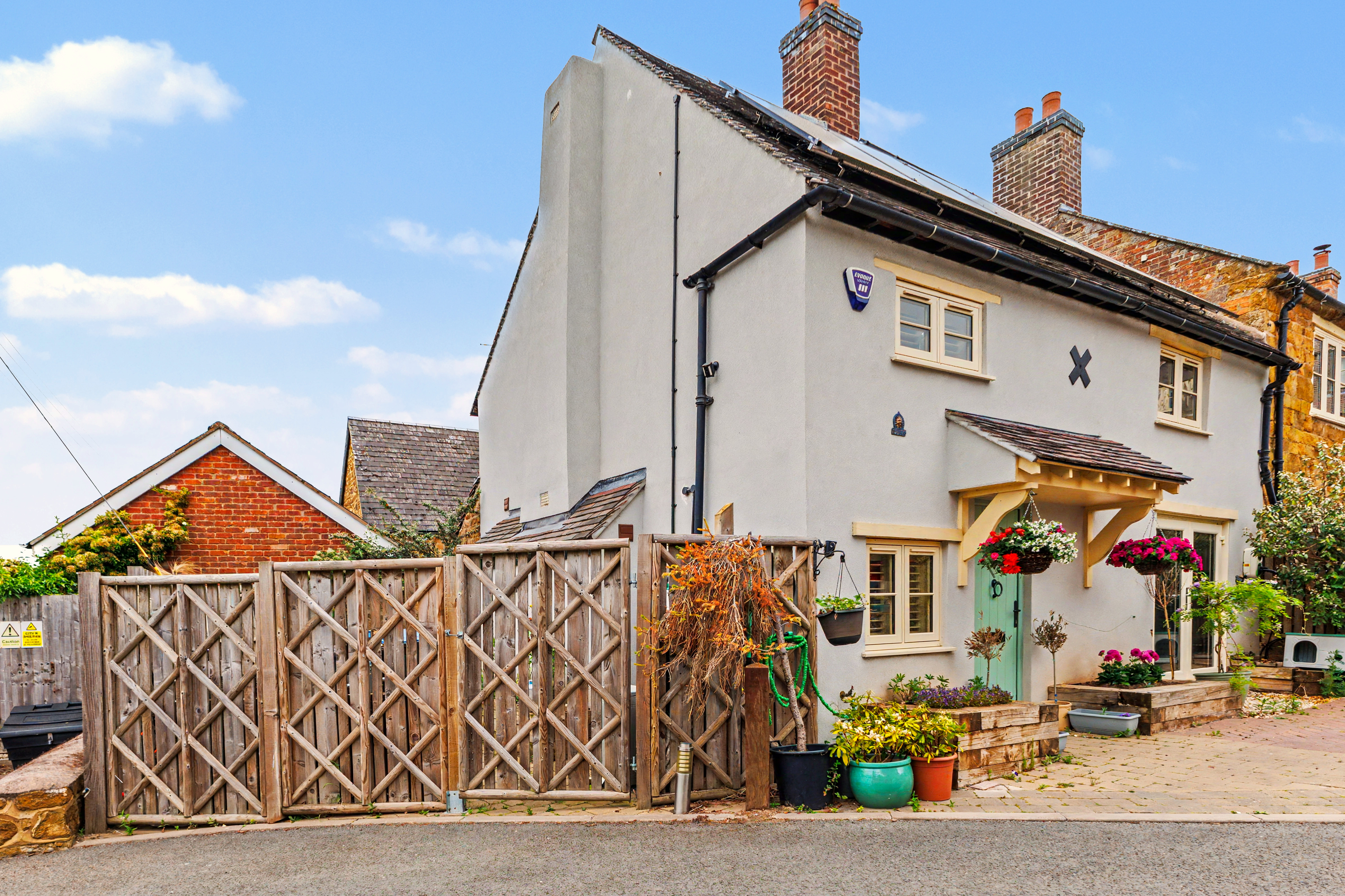 2 bedroom semi detached house for sale, The Willows Willow Gardens, Southam, CV47
