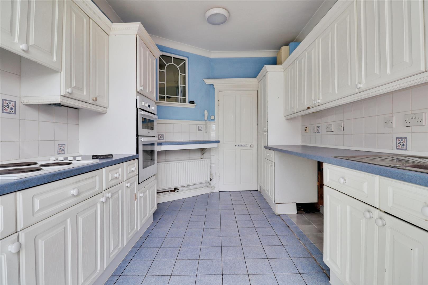 3 bedroom house for sale, Thistley Hough, Stoke-On-Trent, ST4, photo 5