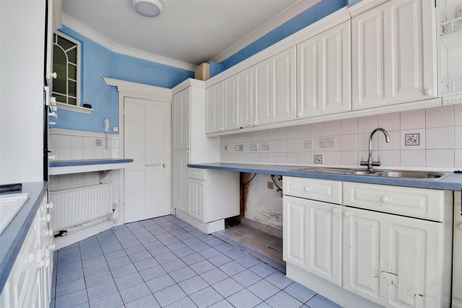 3 bedroom house for sale, Thistley Hough, Stoke-On-Trent, ST4, photo 6 of 20