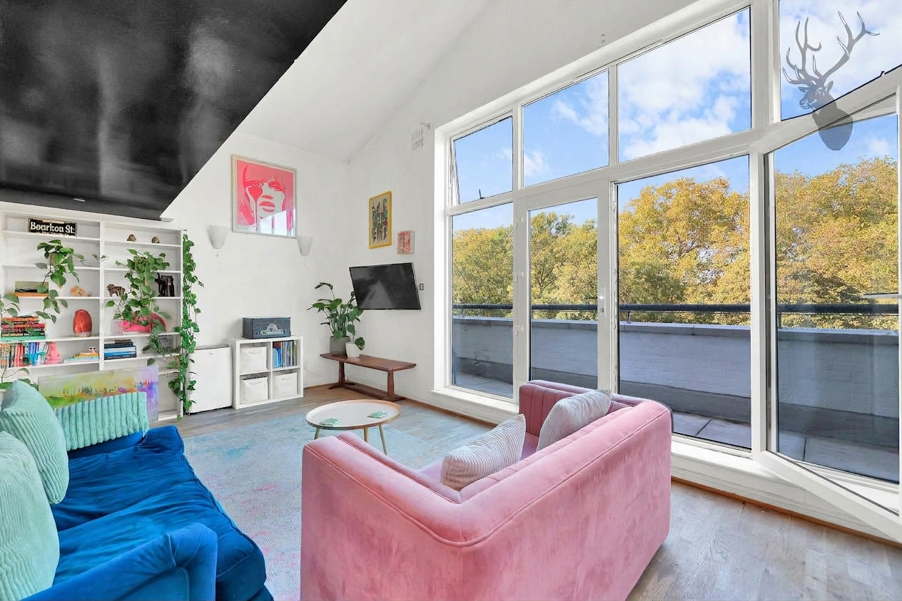 1 bedroom flat for sale, Printers Mews, London, E3, photo 2