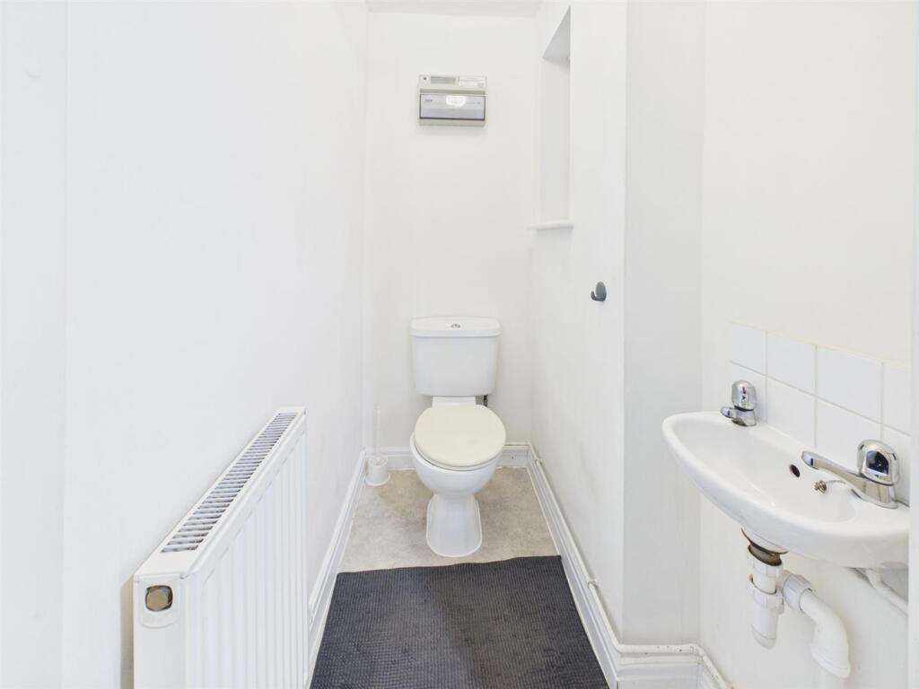 2 bedroom terraced house for sale, Drage Close, Lutterworth, LE17, photo 5