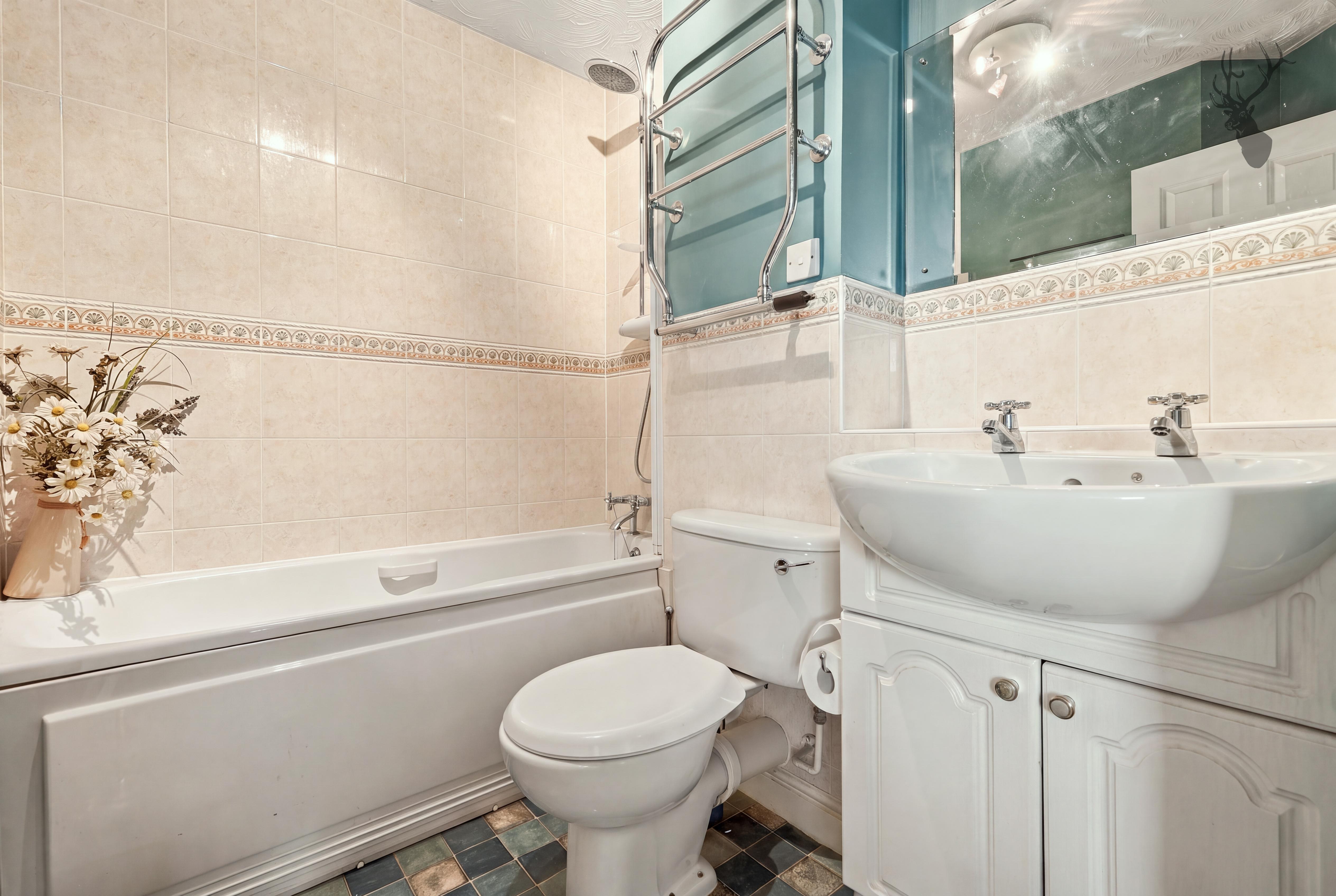 3 bedroom apartment for sale, The Heights Forest Drive, Epping, CM16, photo 15 of 20