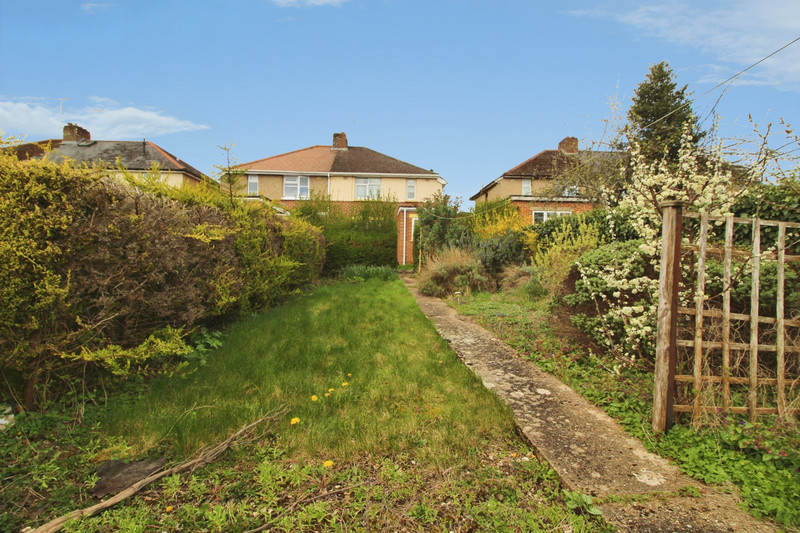 2 bedroom for sale, Marchant Road, Andover, SP10, photo 3