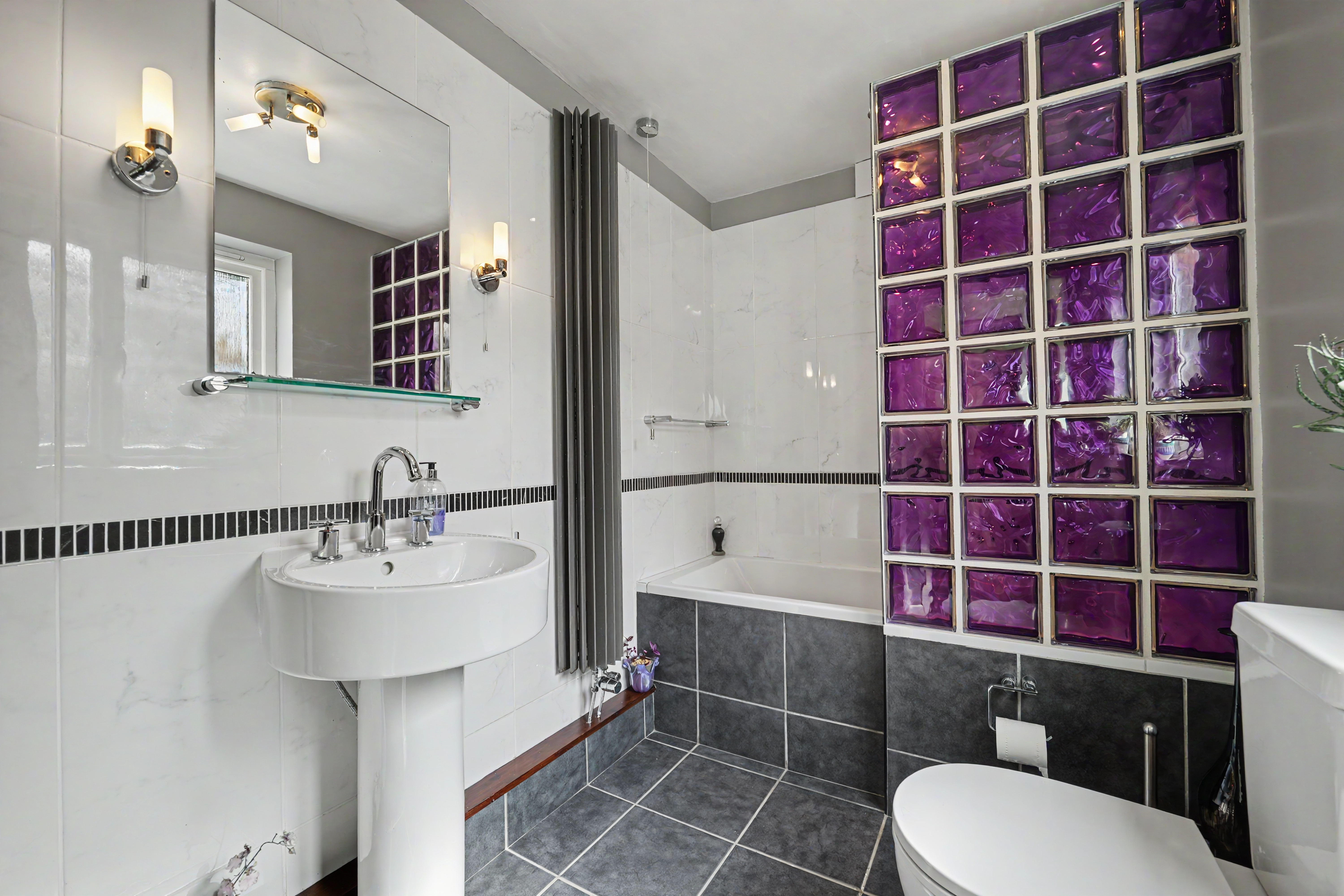 3 bedroom terraced house for sale, Toothill Road, Loughborough, LE11