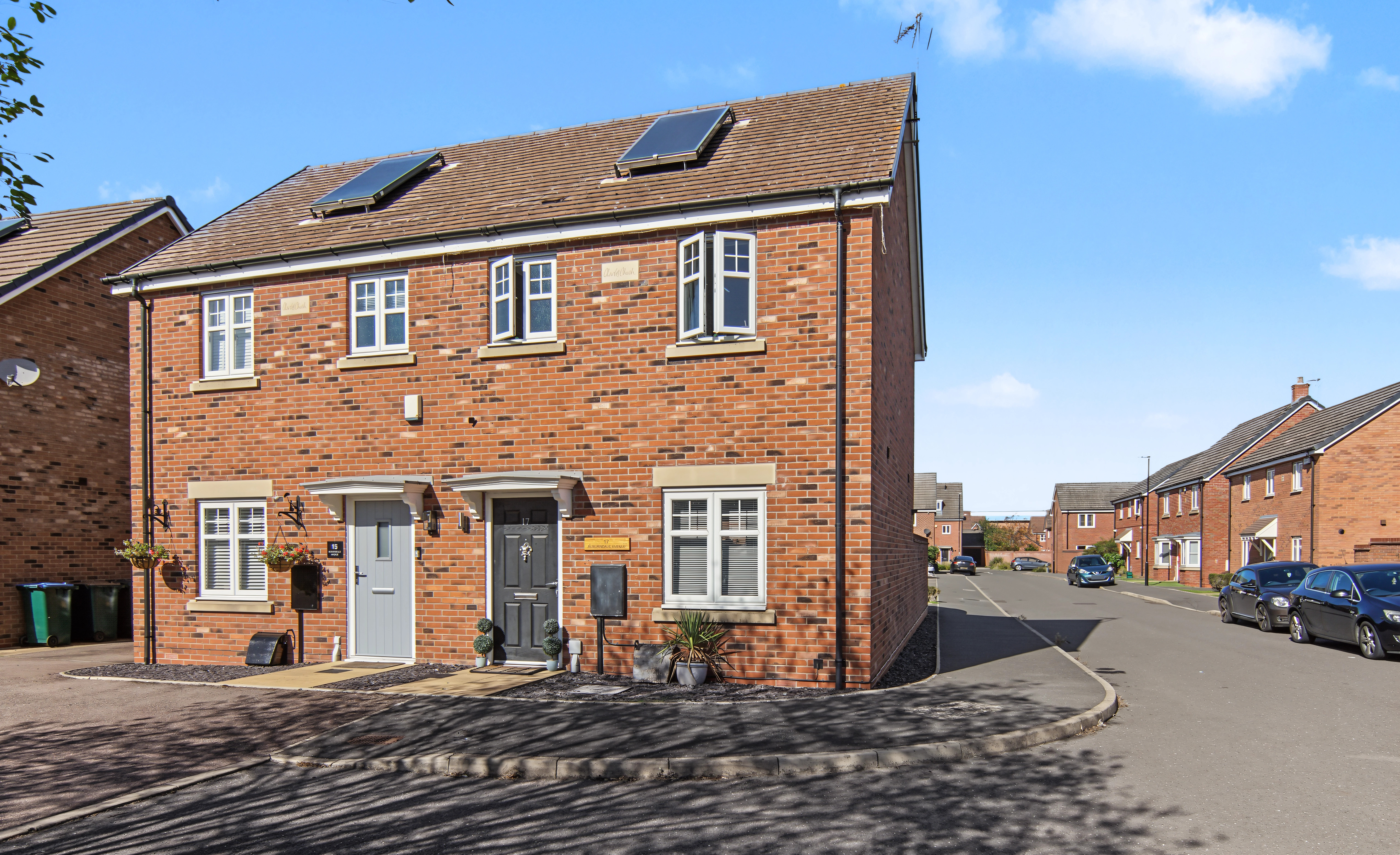 2 bedroom semi detached house for sale, Auburndale Avenue, Coventry, CV4, photo 1