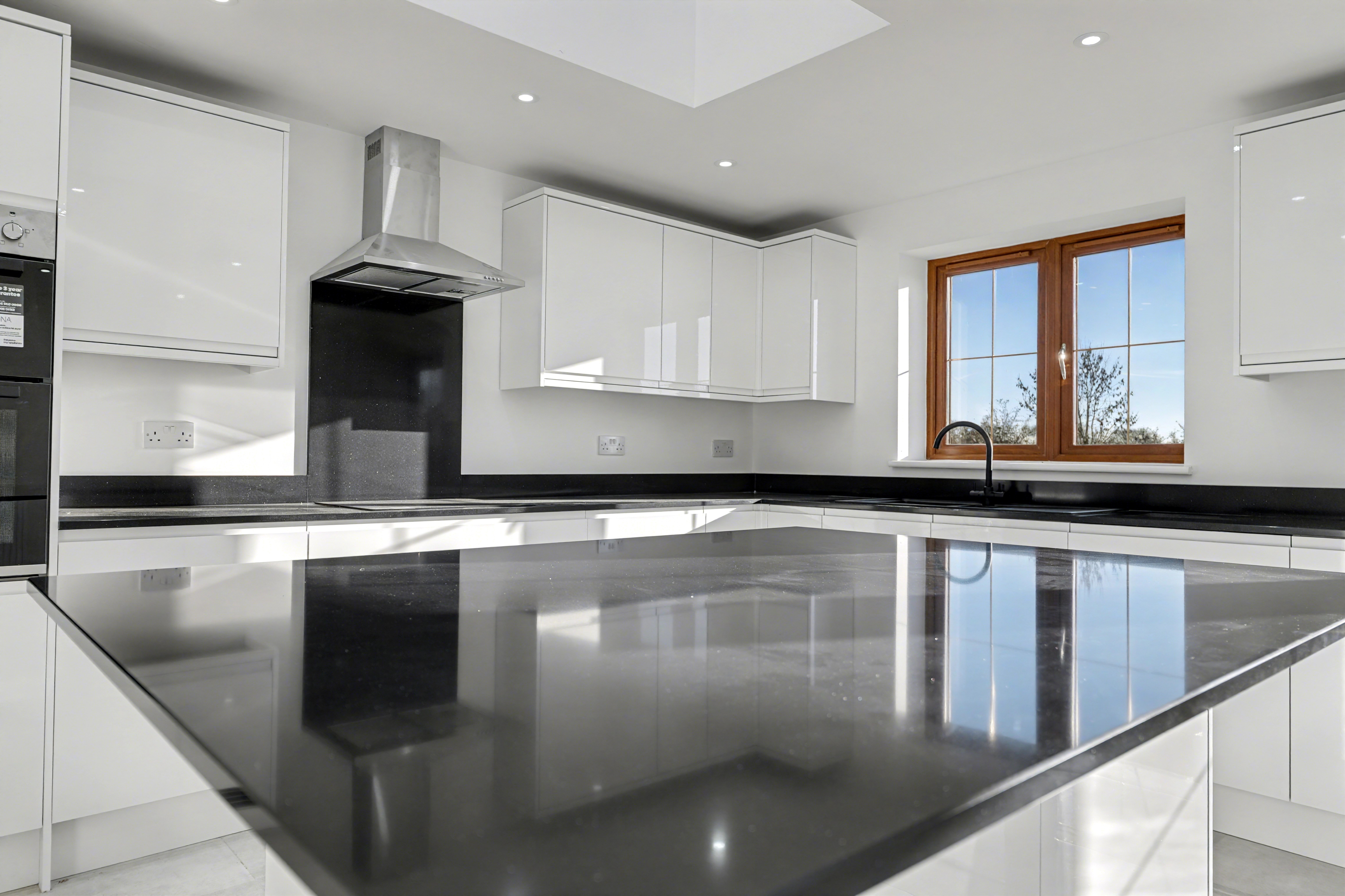 4 bedroom semi detached house for sale, Coventry Road, Bedworth, CV12