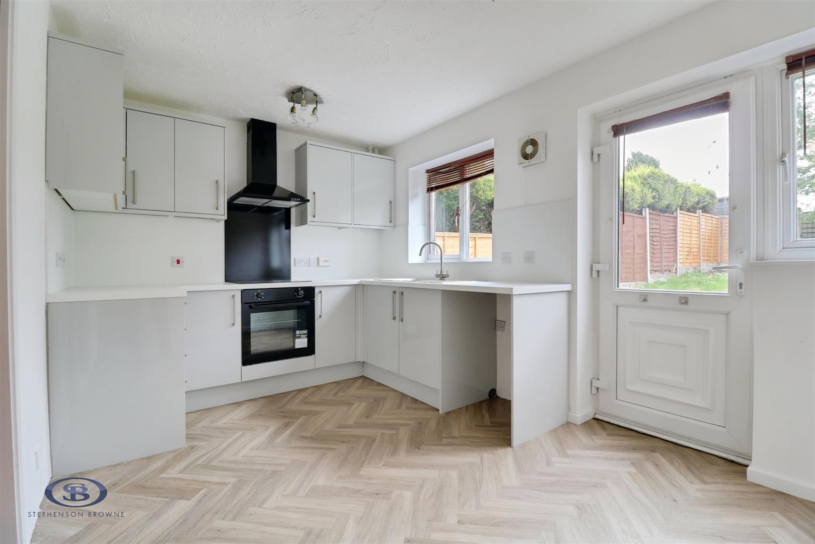 3 bedroom house for sale, Barleyfields, Stoke-On-Trent, ST7, photo 2