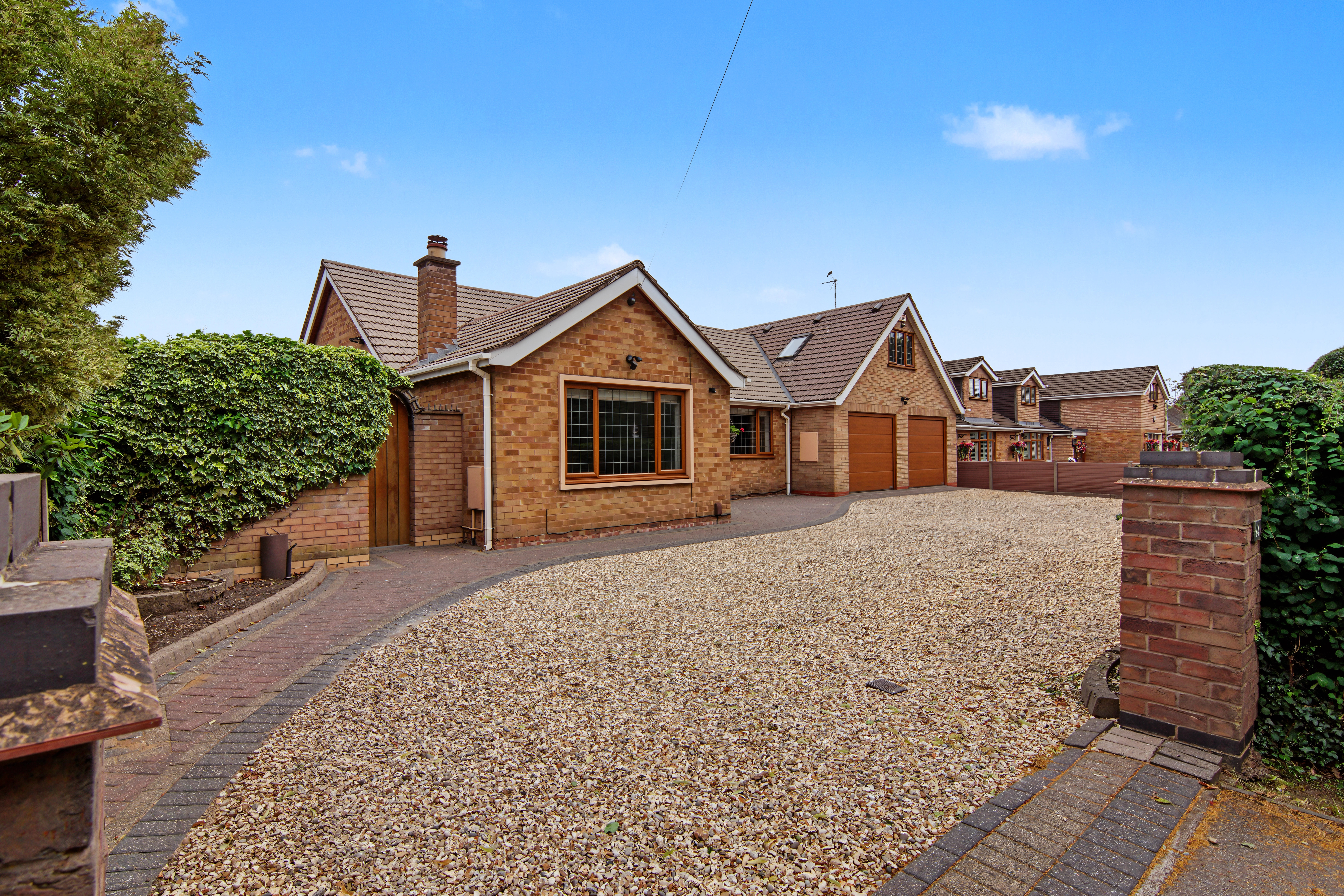 4 bedroom detached house for sale, Tamworth Road, Coventry, CV6, photo 3