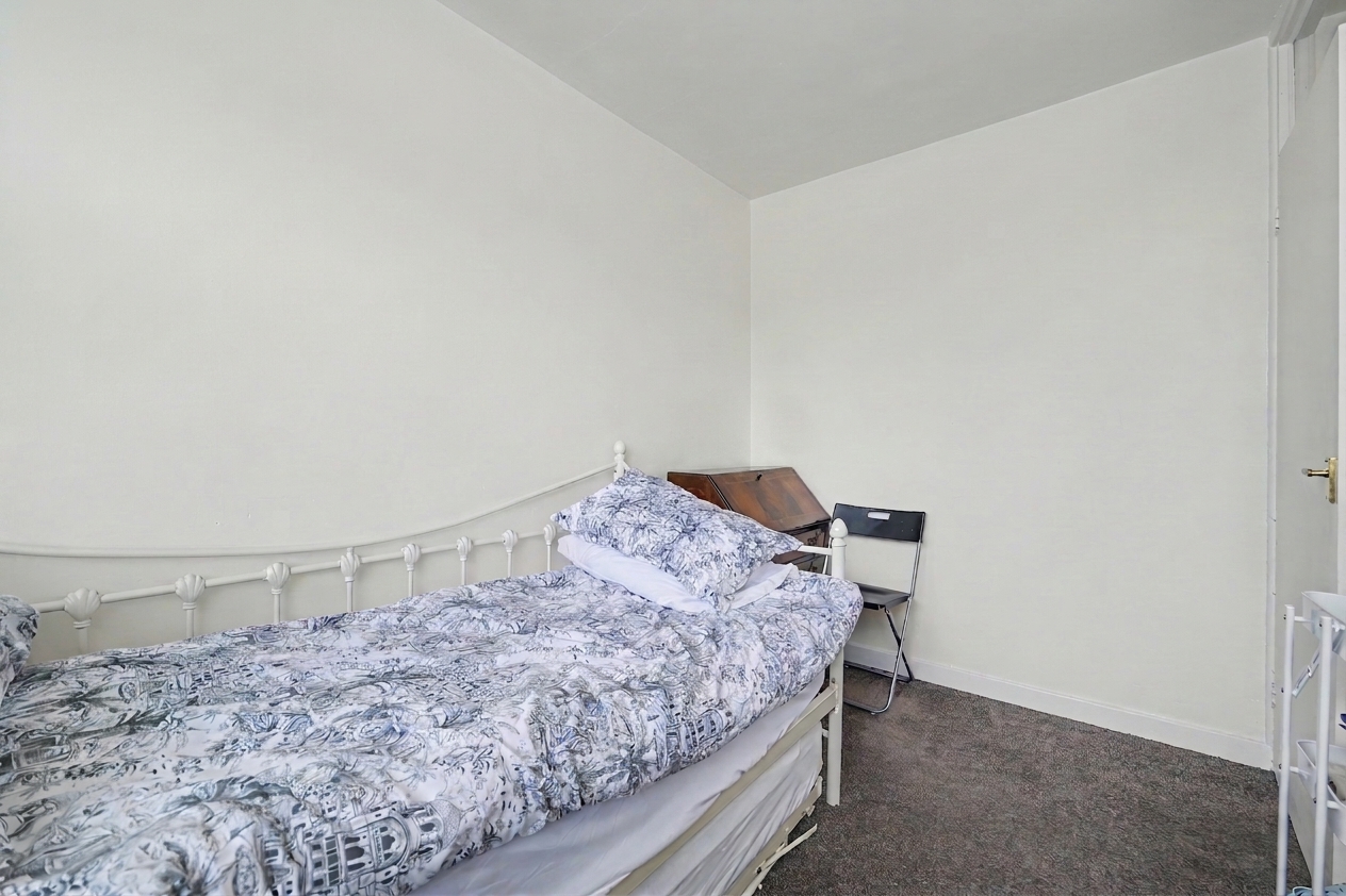 2 bedroom flat for sale, Stonehouse Lane, Coventry, CV3