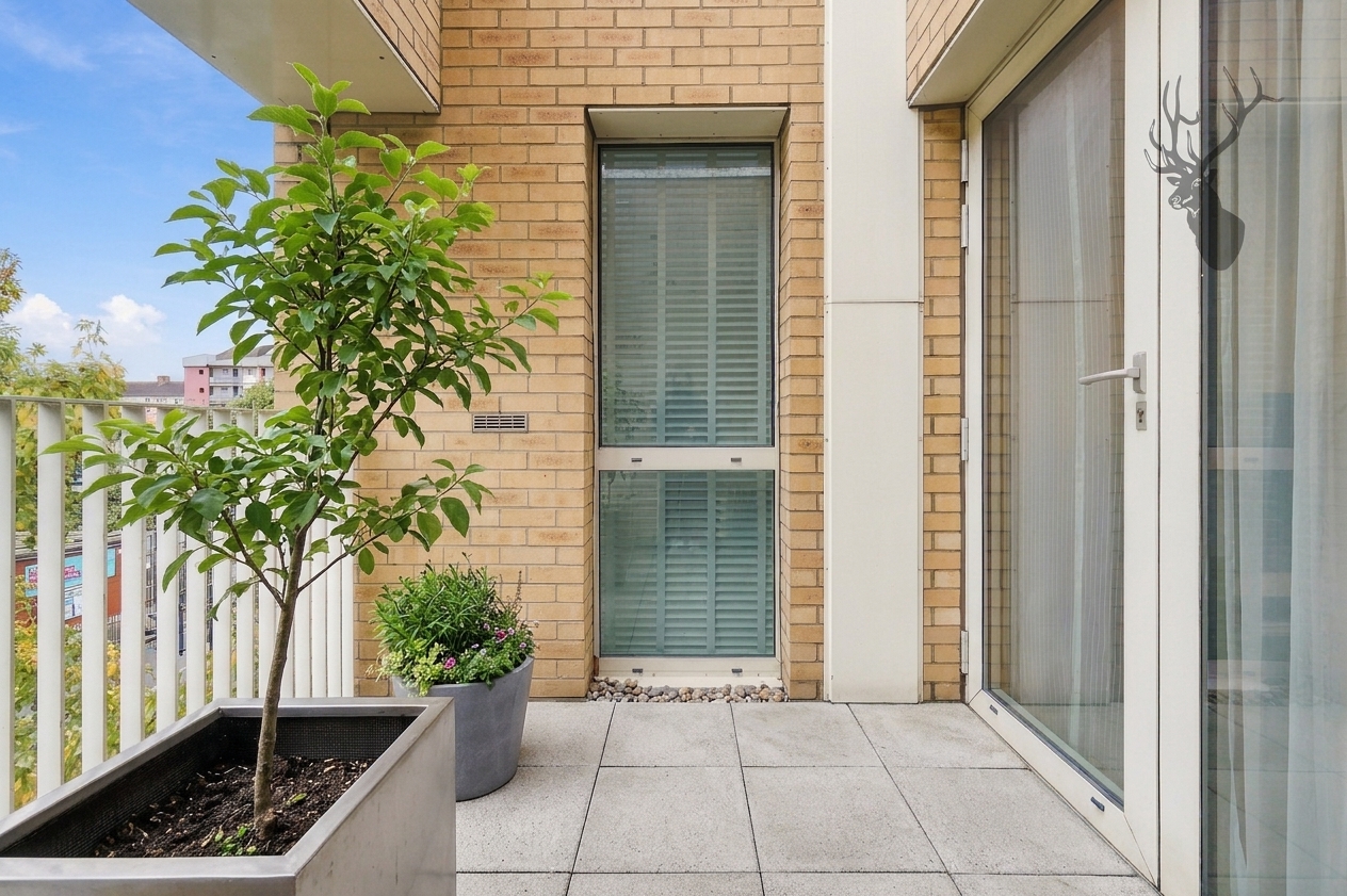 1 bedroom flat for sale, Harston Walk, London, E3, photo 5