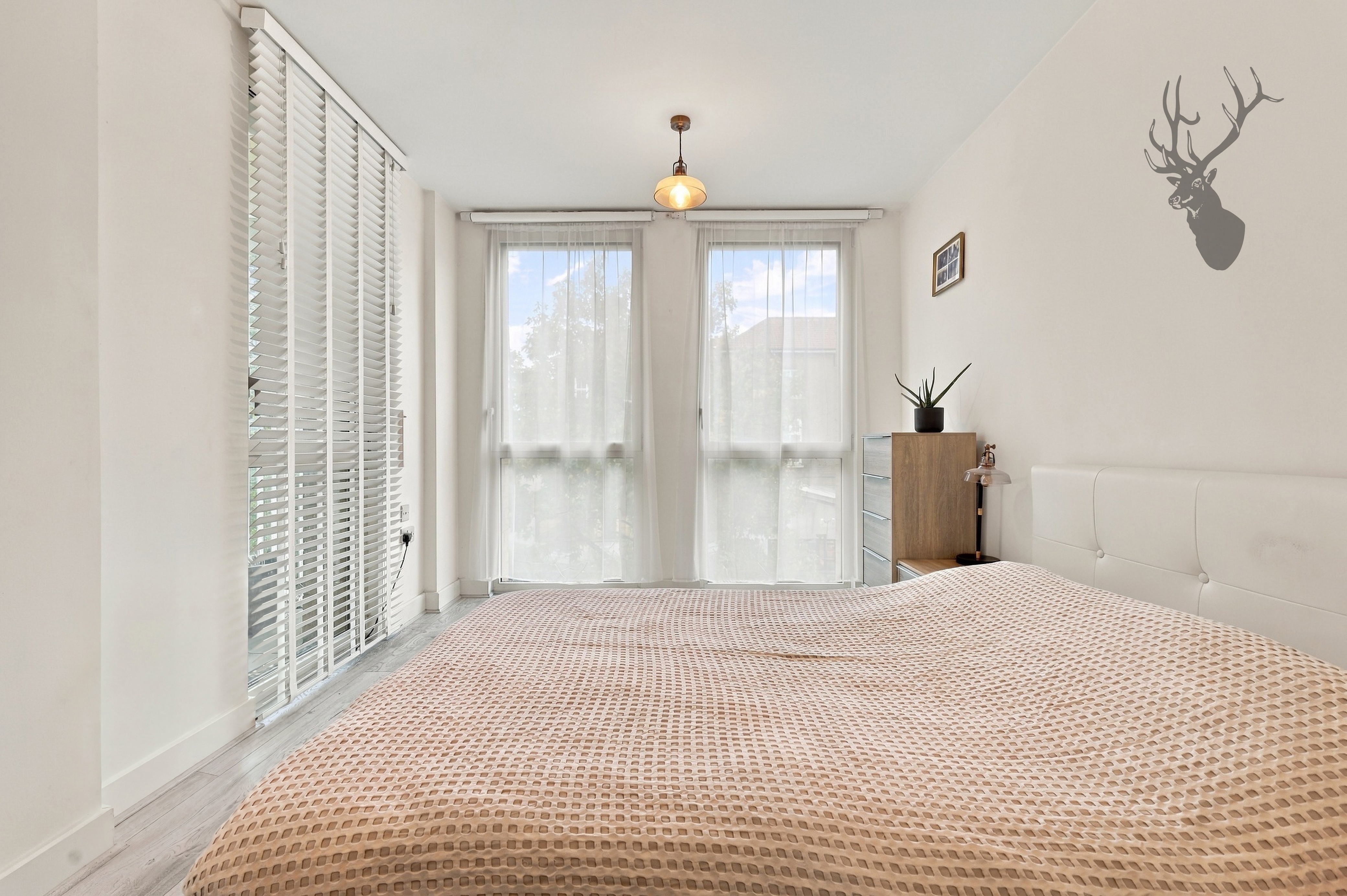 1 bedroom flat for sale, Harston Walk, London, E3, photo 8 of 10