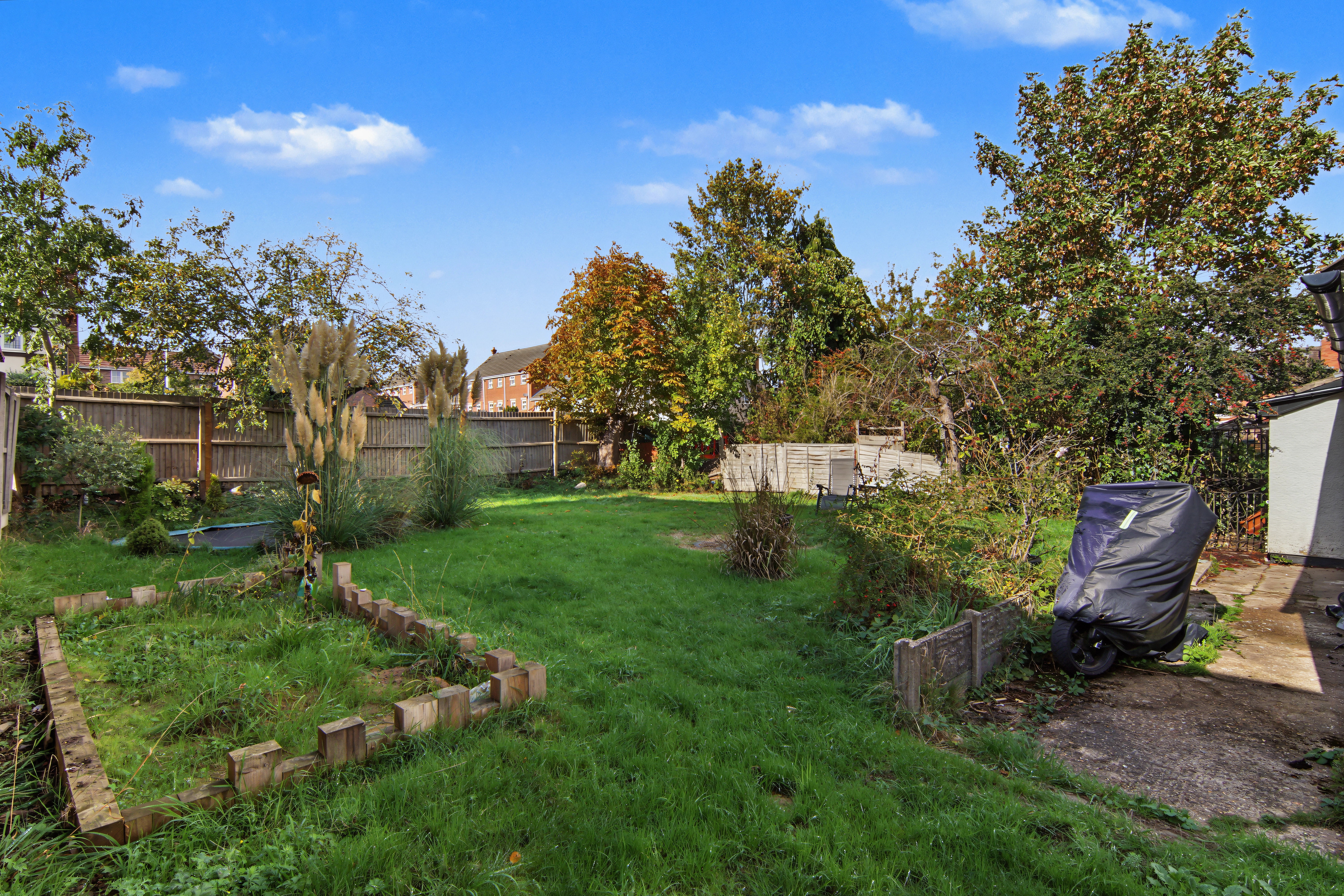 2 bedroom detached bungalow for sale, The Bungalows Bulkington Road, Bedworth, CV12