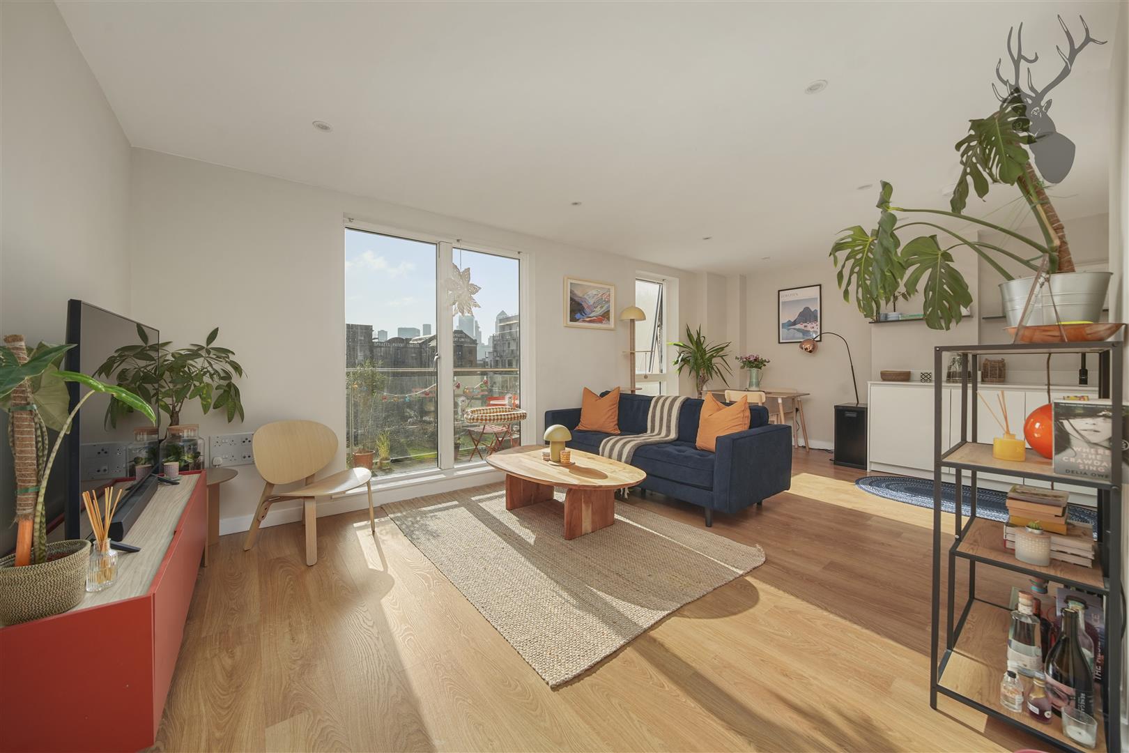 2 bedroom apartment for sale, Ceram Court, London, E3, photo 2