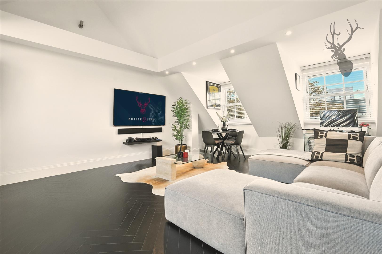 2 bedroom flat for sale, Imperial Heights, Chigwell, IG7, photo 4