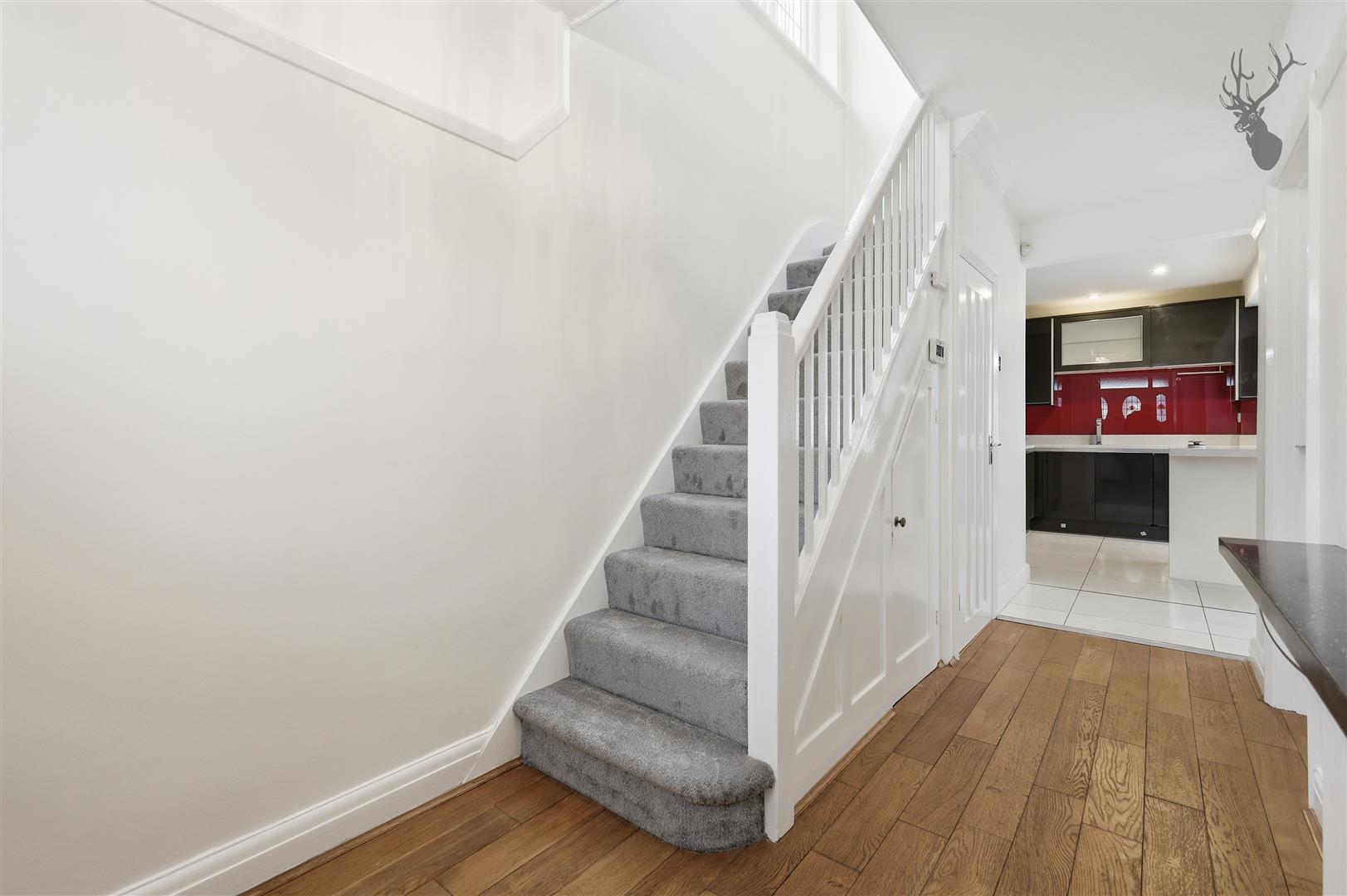 3 bedroom detached house for sale, Forest Side, London, E4, photo 9 of 18