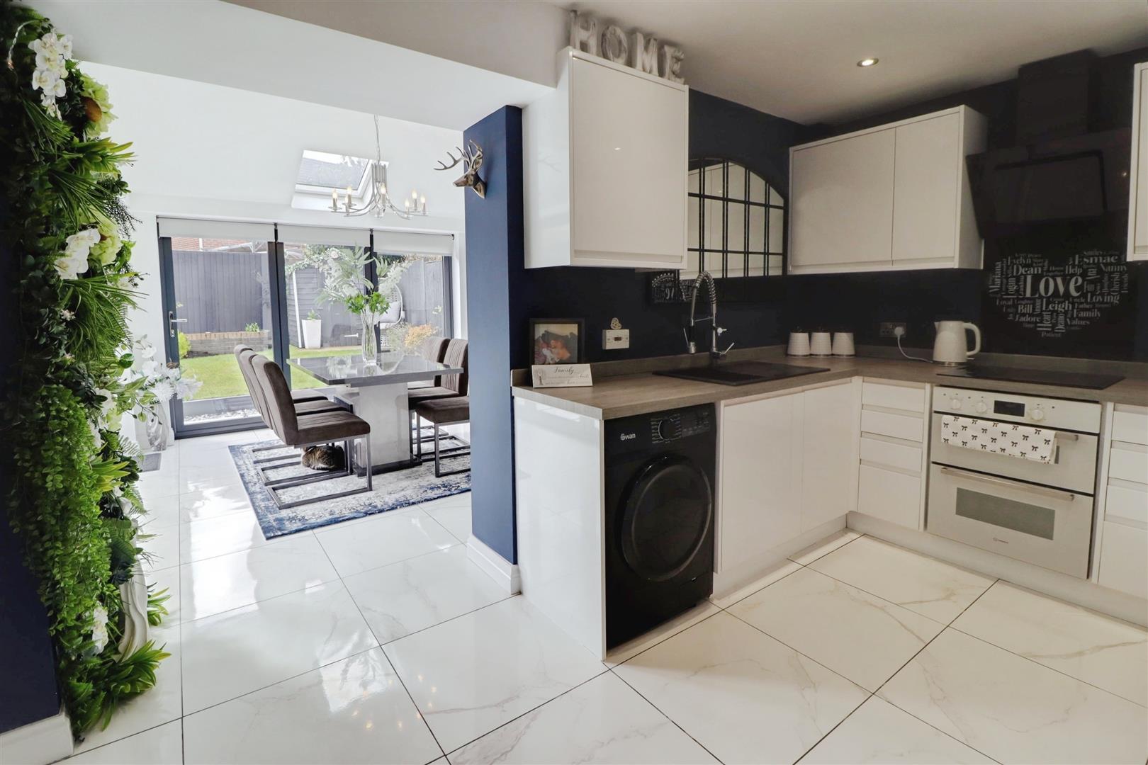 3 bedroom house for sale, Conrad Close, Crewe, CW1, photo 3