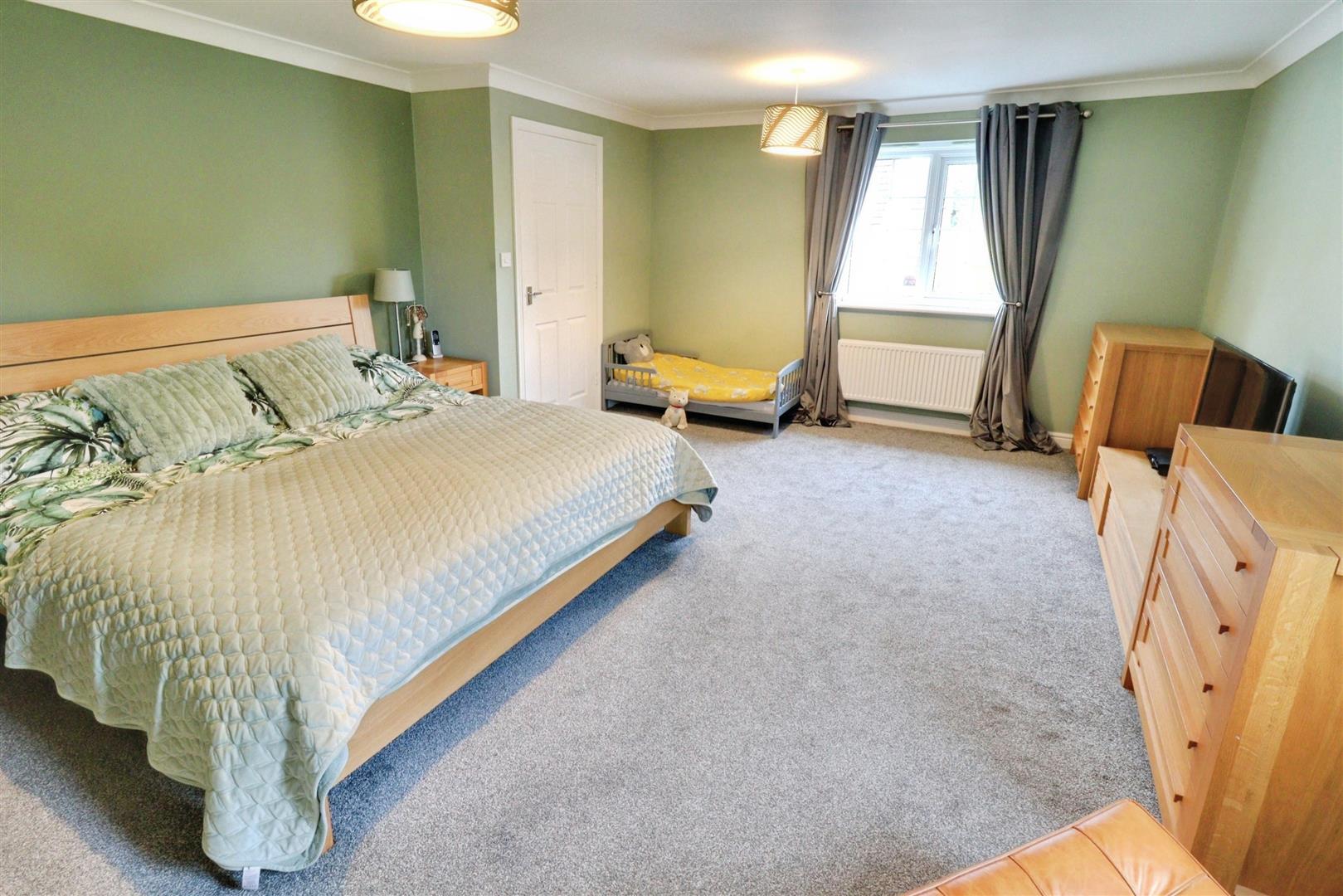 5 bedroom house for sale, The Meadows, Crewe, CW3, photo 11 of 20