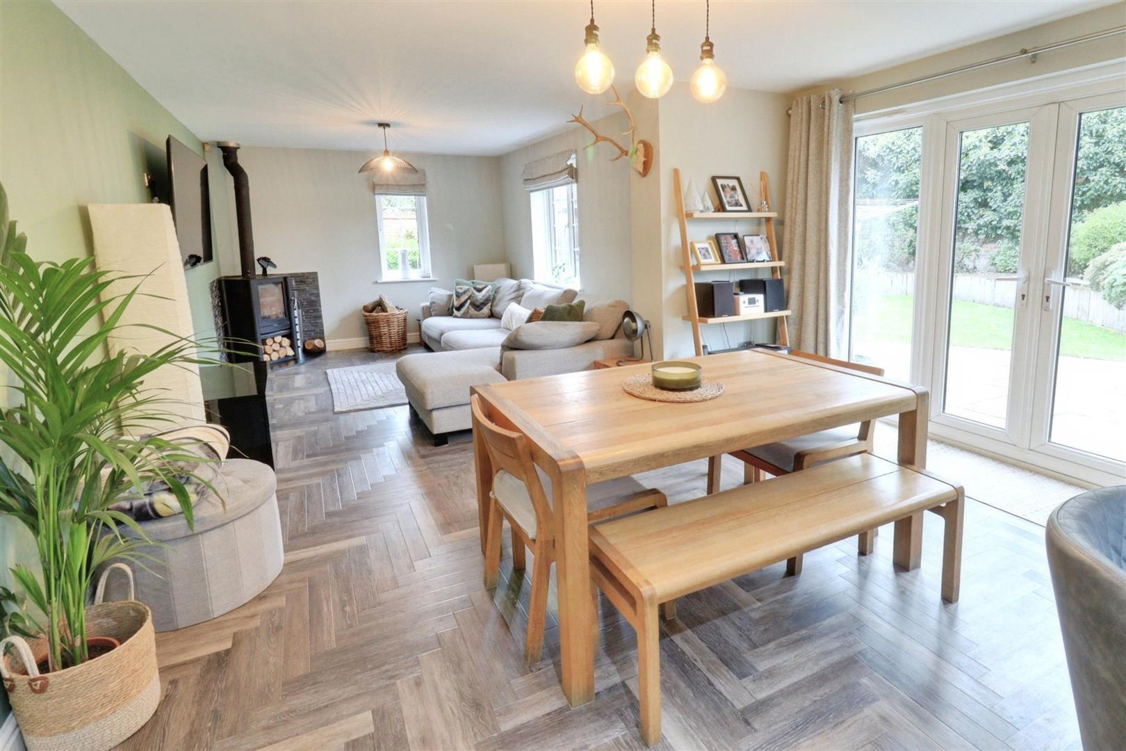 5 bedroom house for sale, The Meadows, Crewe, CW3, photo 3