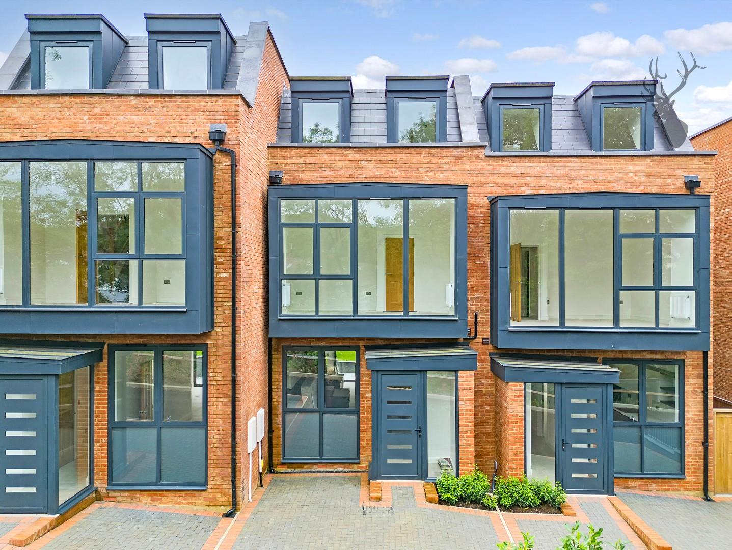 4 bedroom house for sale, Pino Way, Chingford, E4