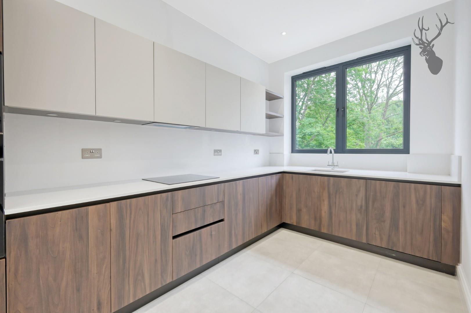 4 bedroom house for sale, Pino Way, Chingford, E4, photo 4