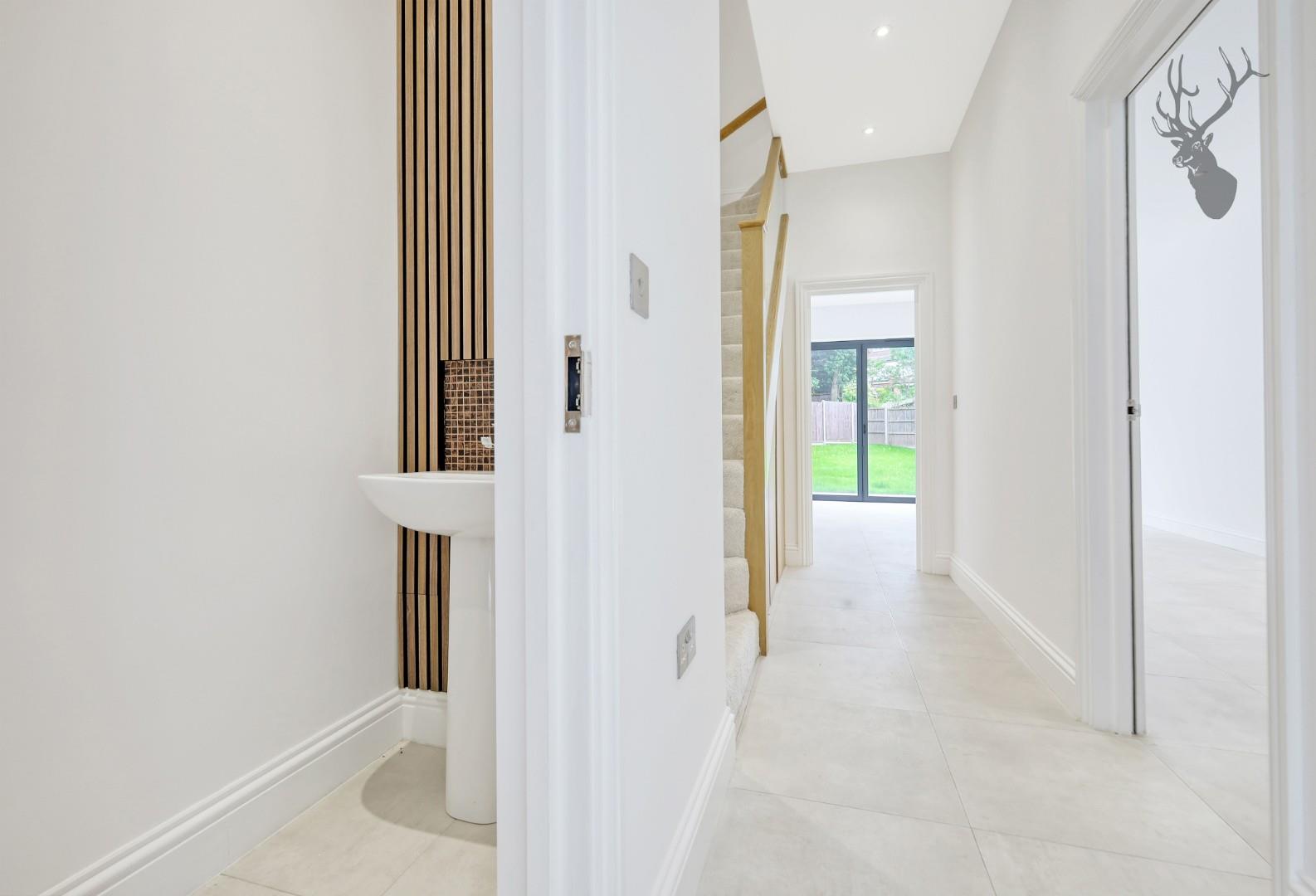 4 bedroom house for sale, Pino Way, Chingford, E4, photo 6 of 20