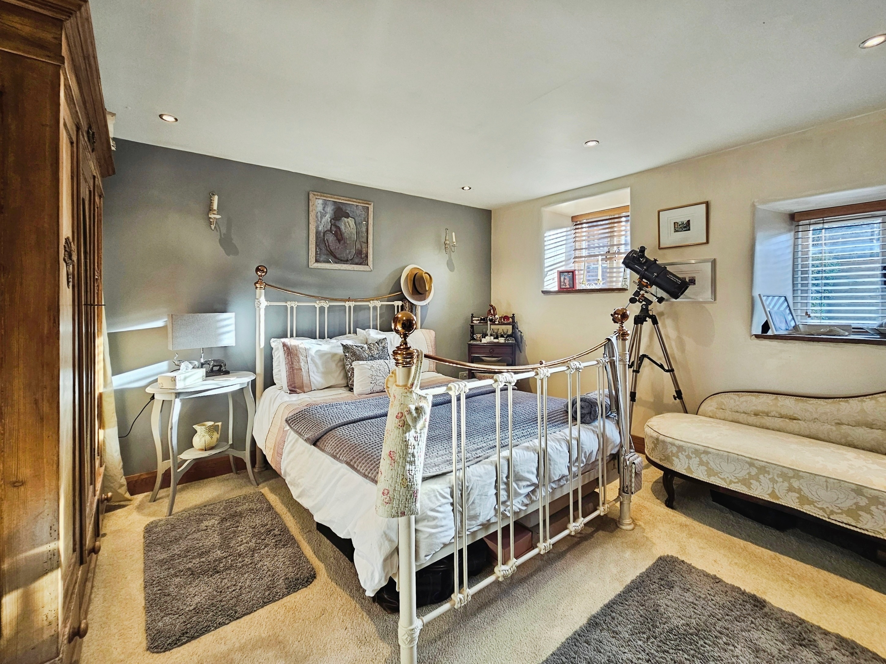3 bedroom detached house for sale, The Barns, Stoke-On-Trent, ST8