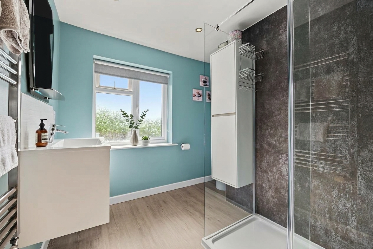 4 bedroom semi detached house for sale, Western Avenue, Market Harborough, LE16