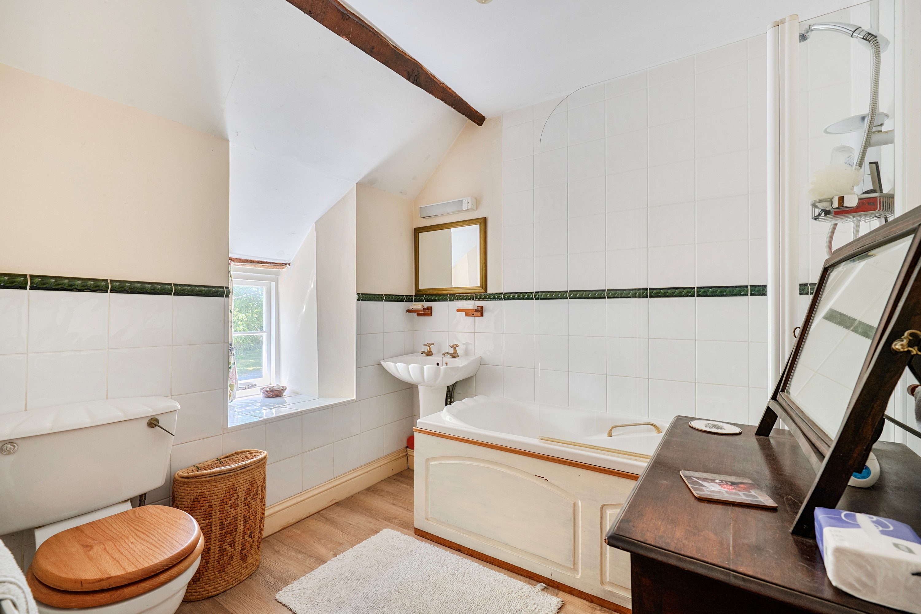 5 bedroom detached house for sale, Kingway Farm, Malmesbury, SN16
