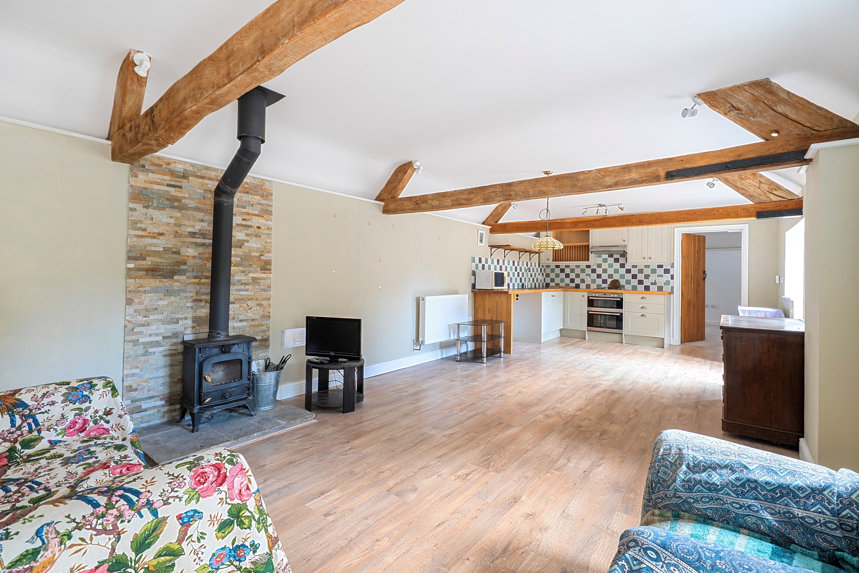 5 bedroom detached house for sale, Kingway Farm, Malmesbury, SN16