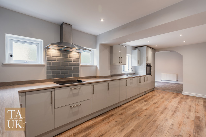 3 bedroom for sale, High Street Llanberis, Caernarfon, LL55, photo 3