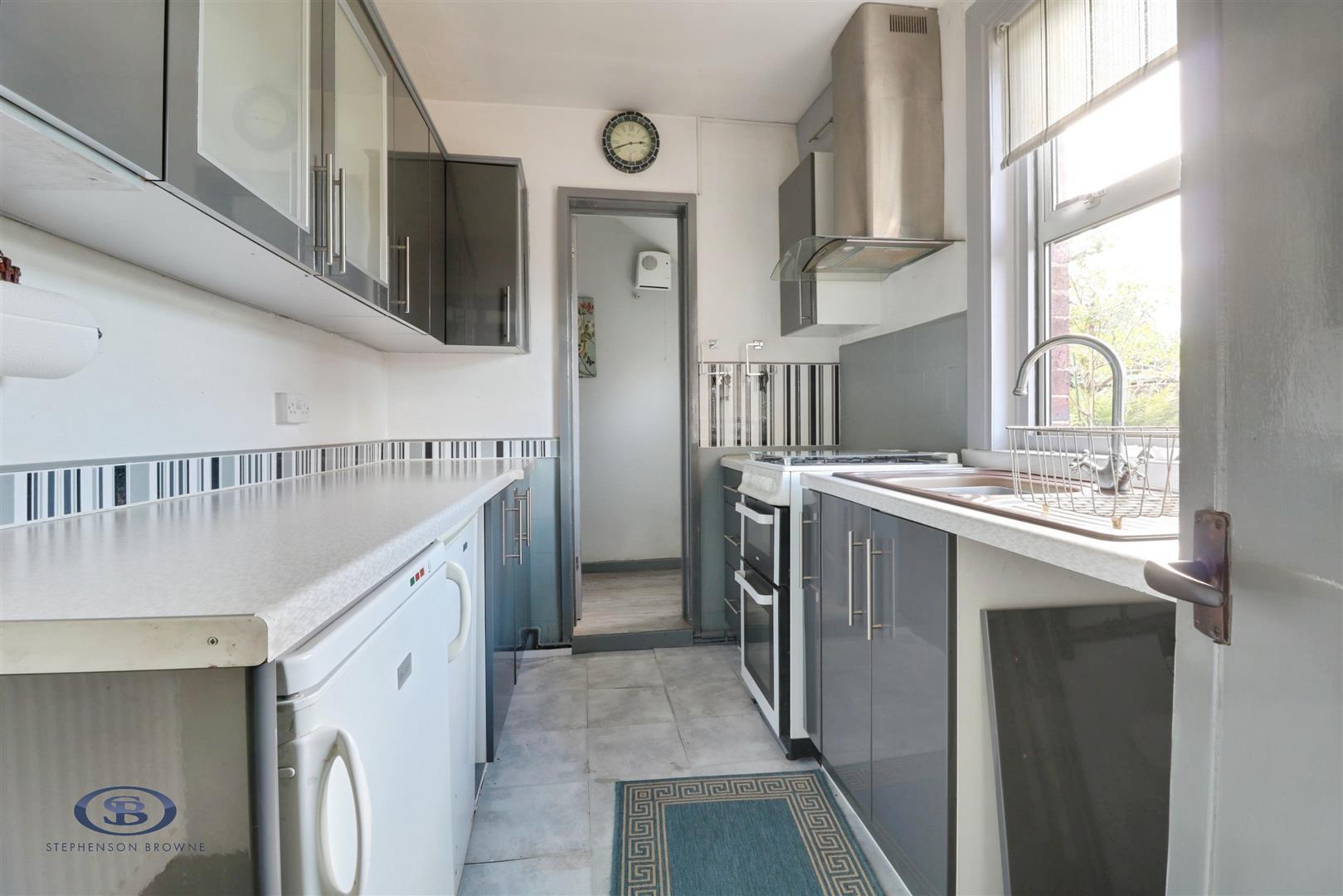 3 bedroom house for sale, Nantwich Road, Stoke-On-Trent, ST7, photo 6 of 17