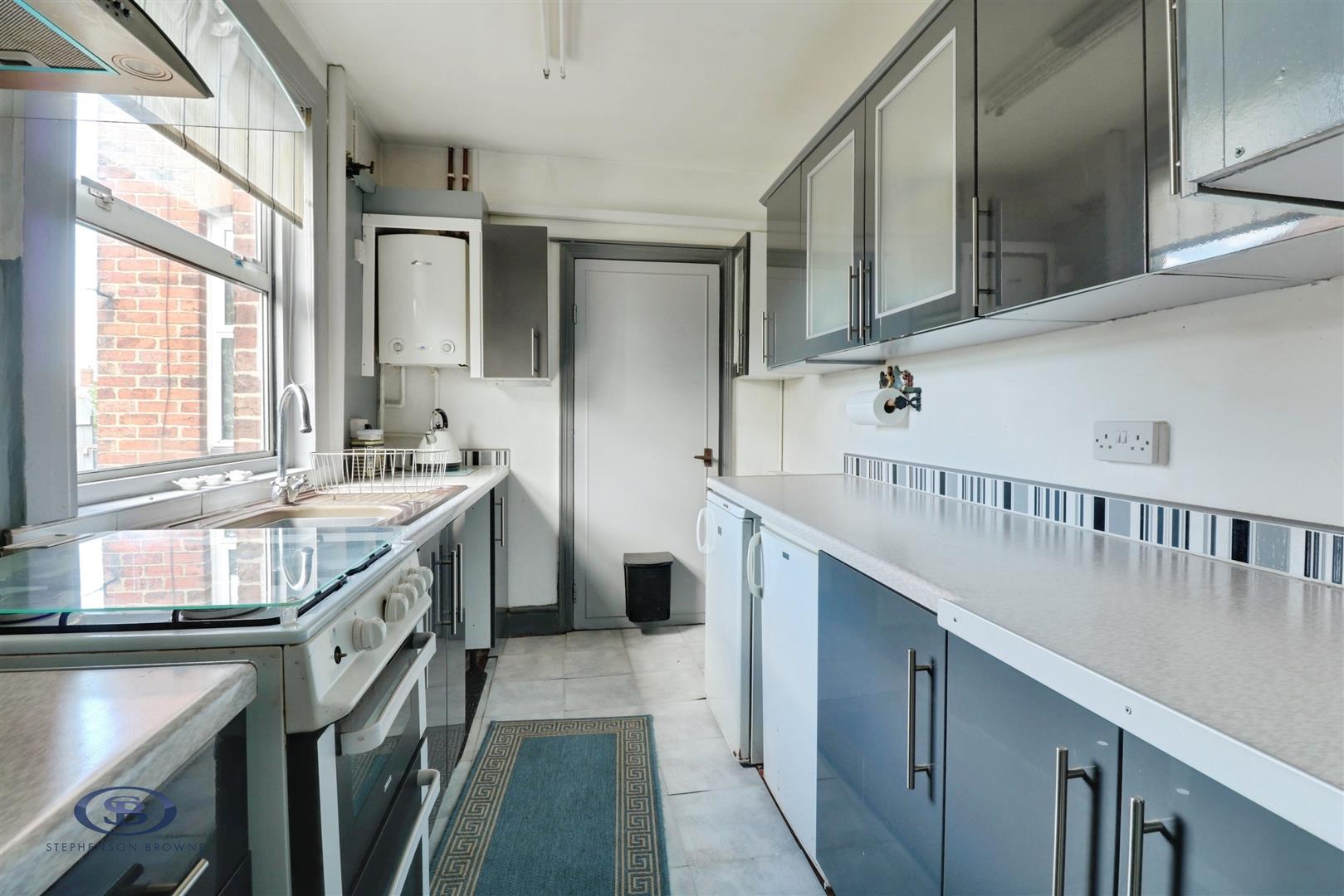 3 bedroom house for sale, Nantwich Road, Stoke-On-Trent, ST7, photo 7 of 17