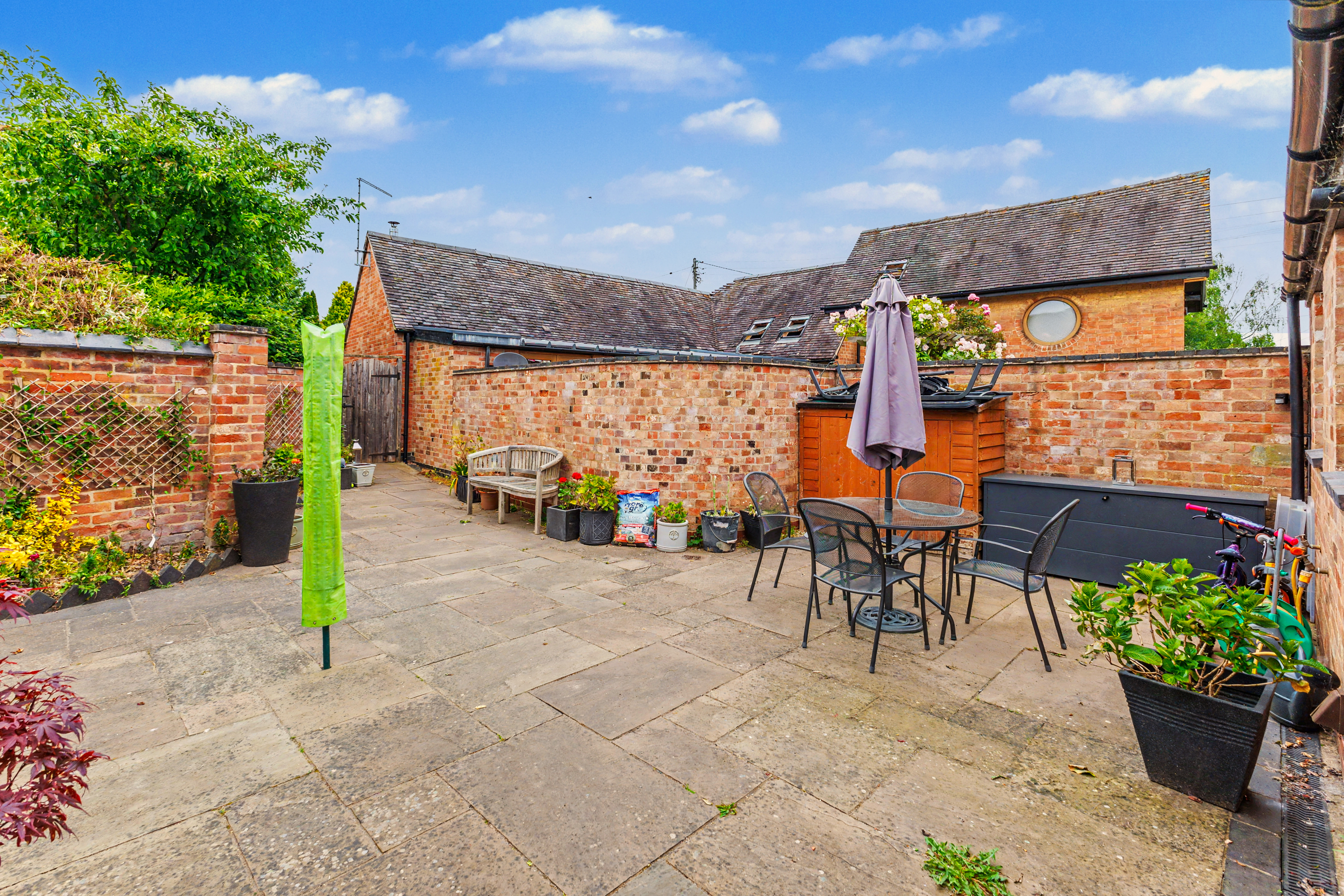 3 bedroom semi detached cottage for sale, Brook Cottage School Road, Stratford-Upon-Avon, CV37