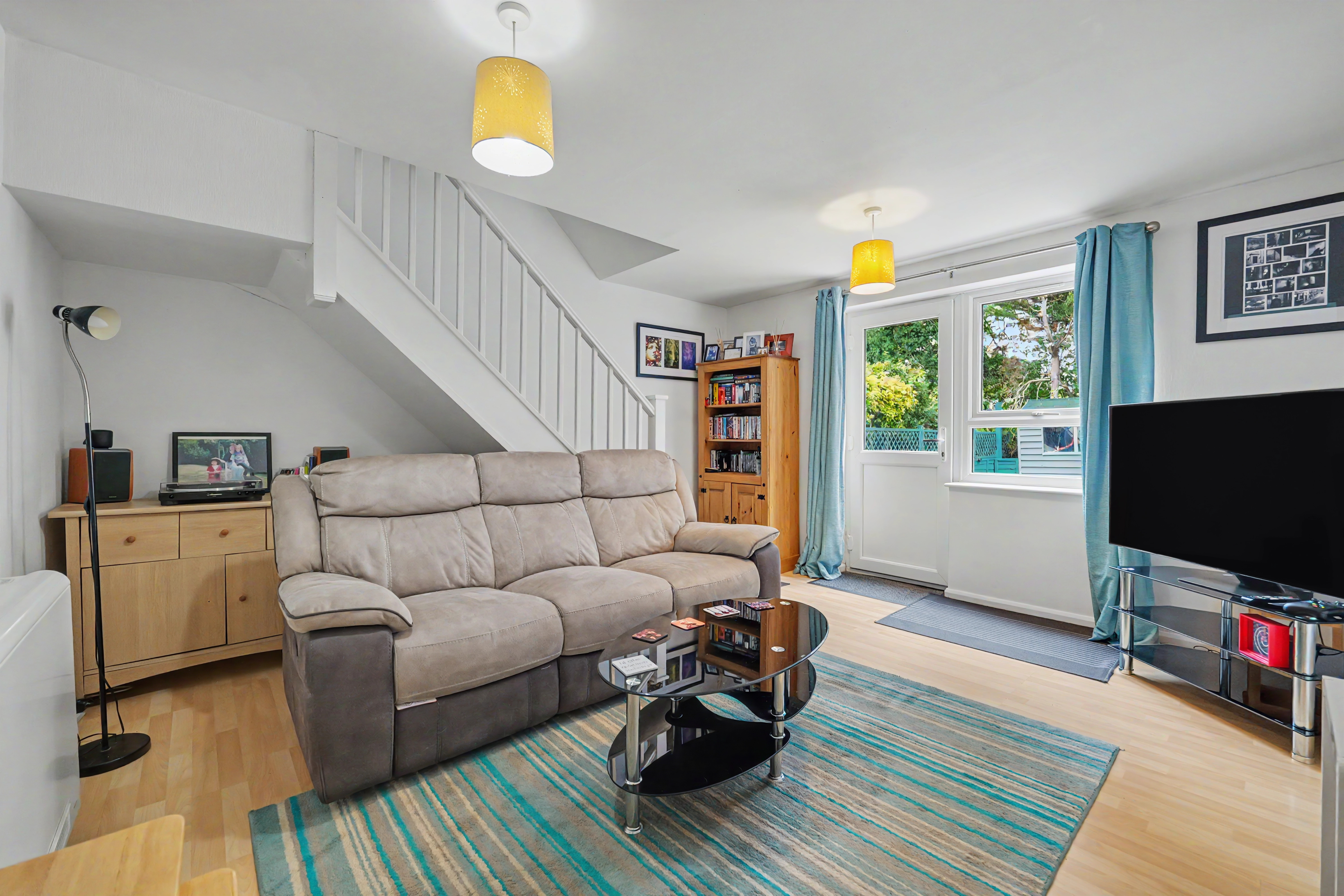 2 bedroom terraced house for sale, Pear Tree Gardens, Market Harborough, LE16