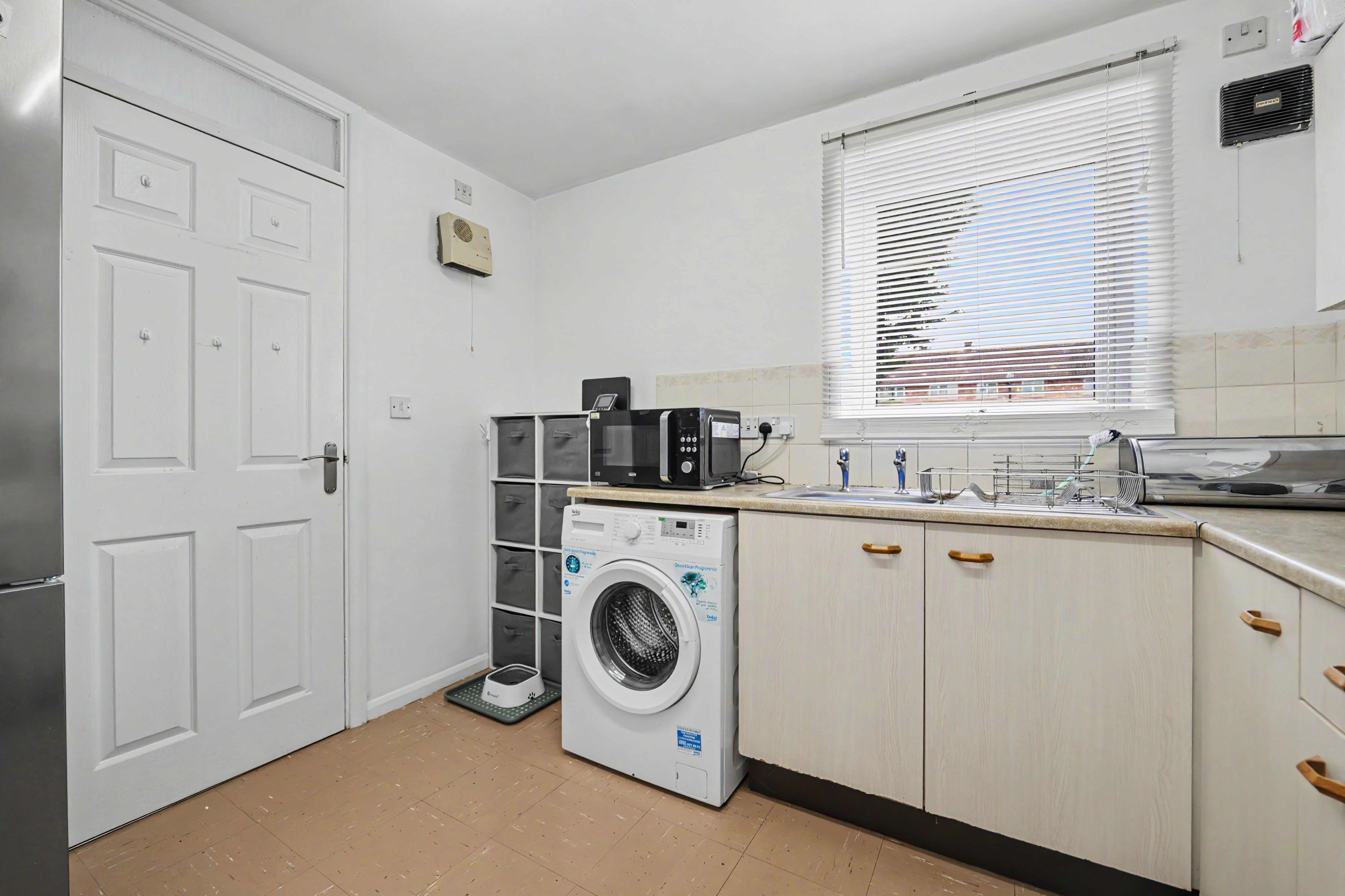 2 bedroom terraced house for sale, Pear Tree Gardens, Market Harborough, LE16