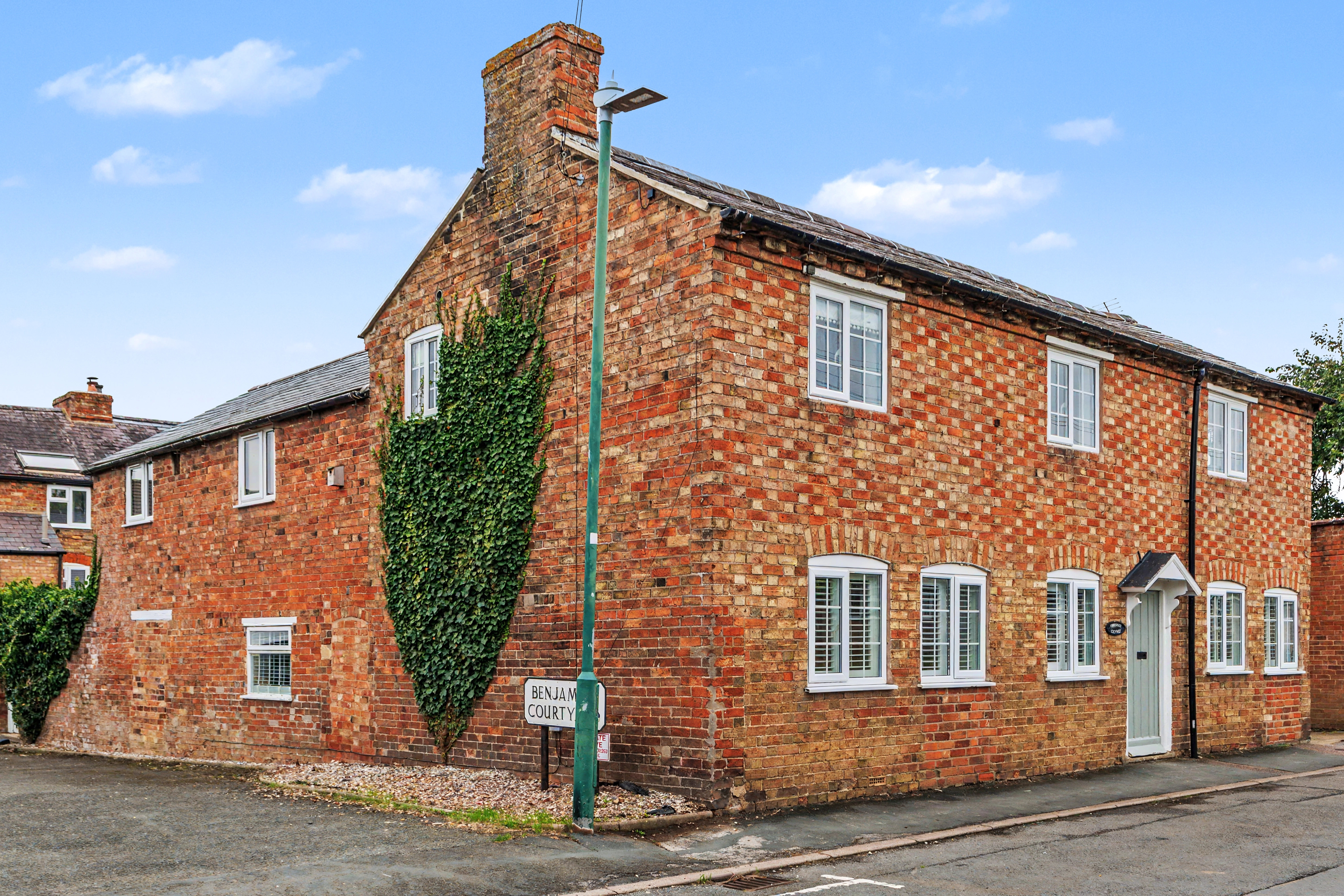 4 bedroom detached house for sale, Old Road, Shipston-On-Stour, CV36