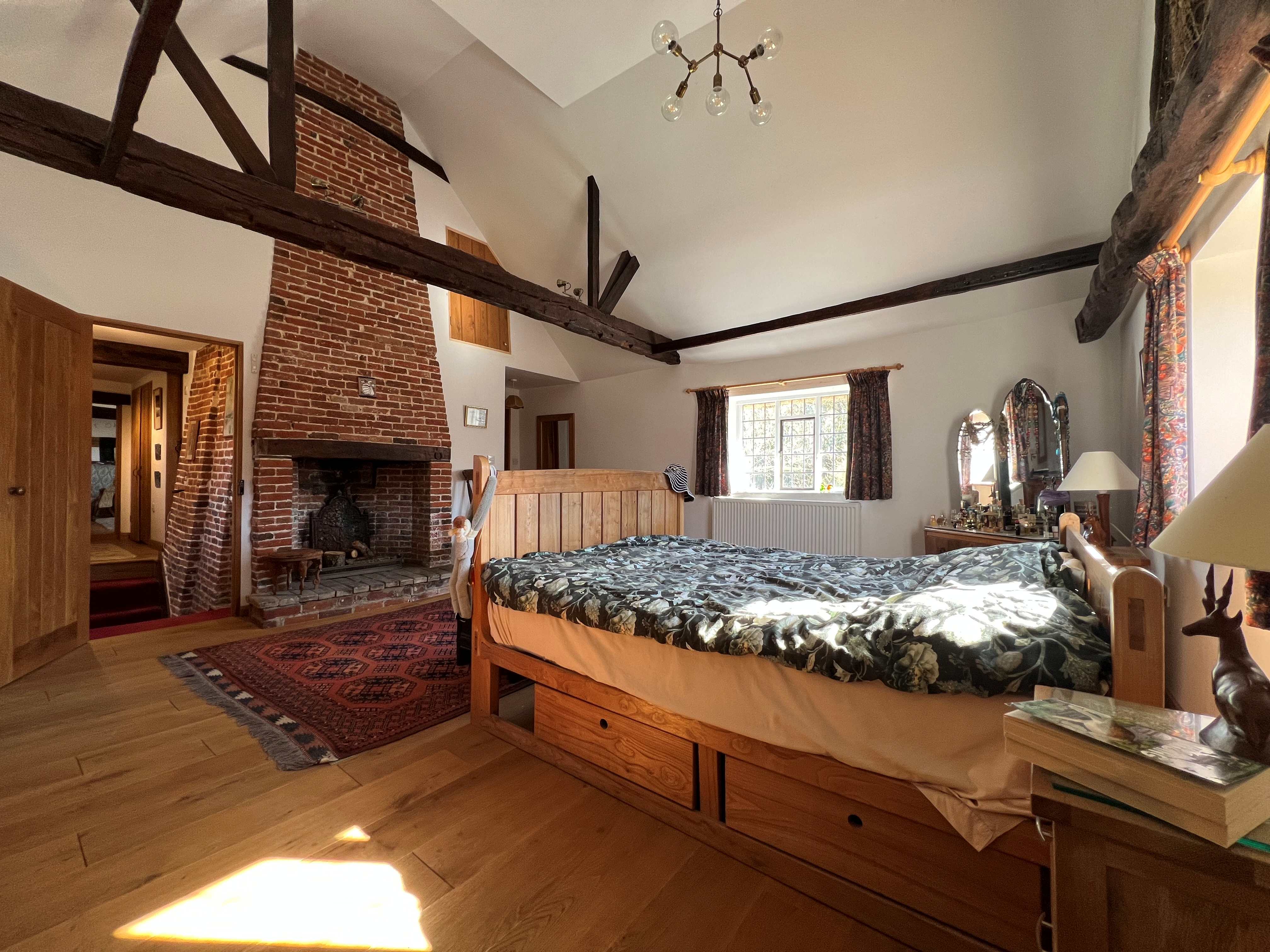 5 bedroom detached house for sale, Norwich Road, Strumpshaw, NR13