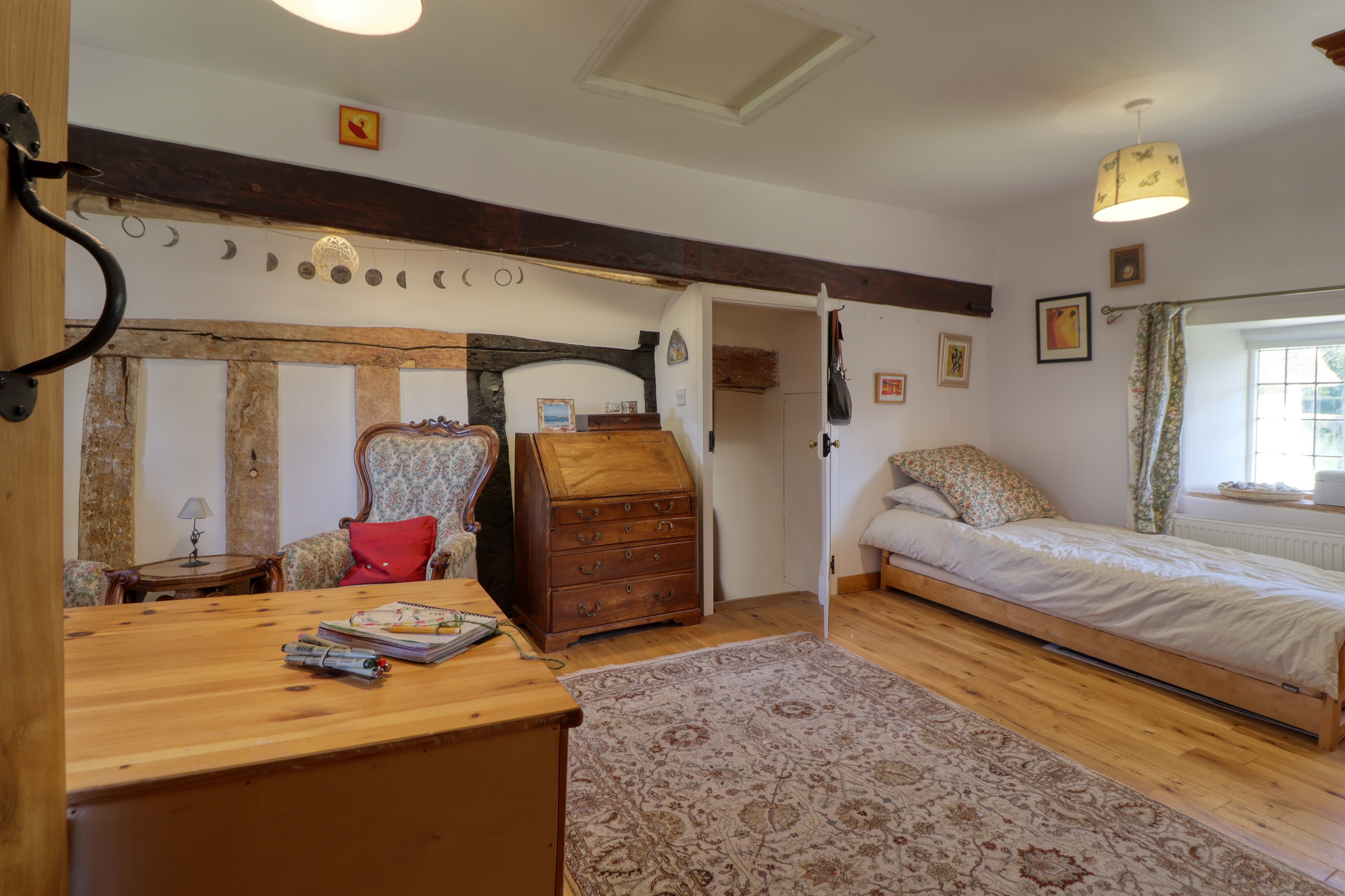 5 bedroom detached house for sale, Norwich Road, Strumpshaw, NR13