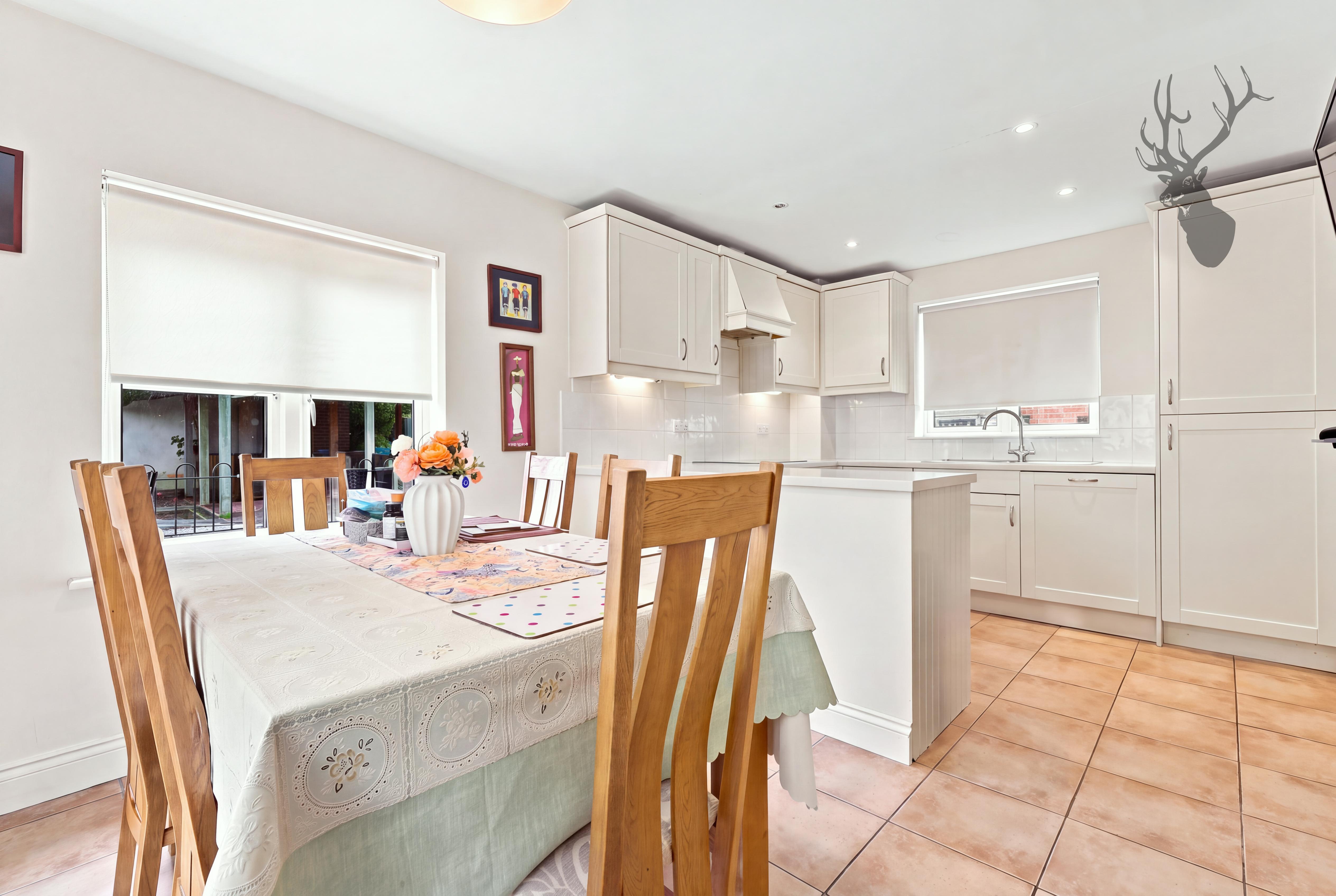 3 bedroom link detached house for sale, Willow Tree Close, Romford, RM4, photo 7 of 20