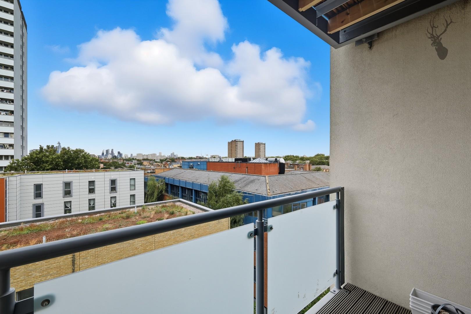1 bedroom flat for sale, William Beveridge House, London, E3, photo 3